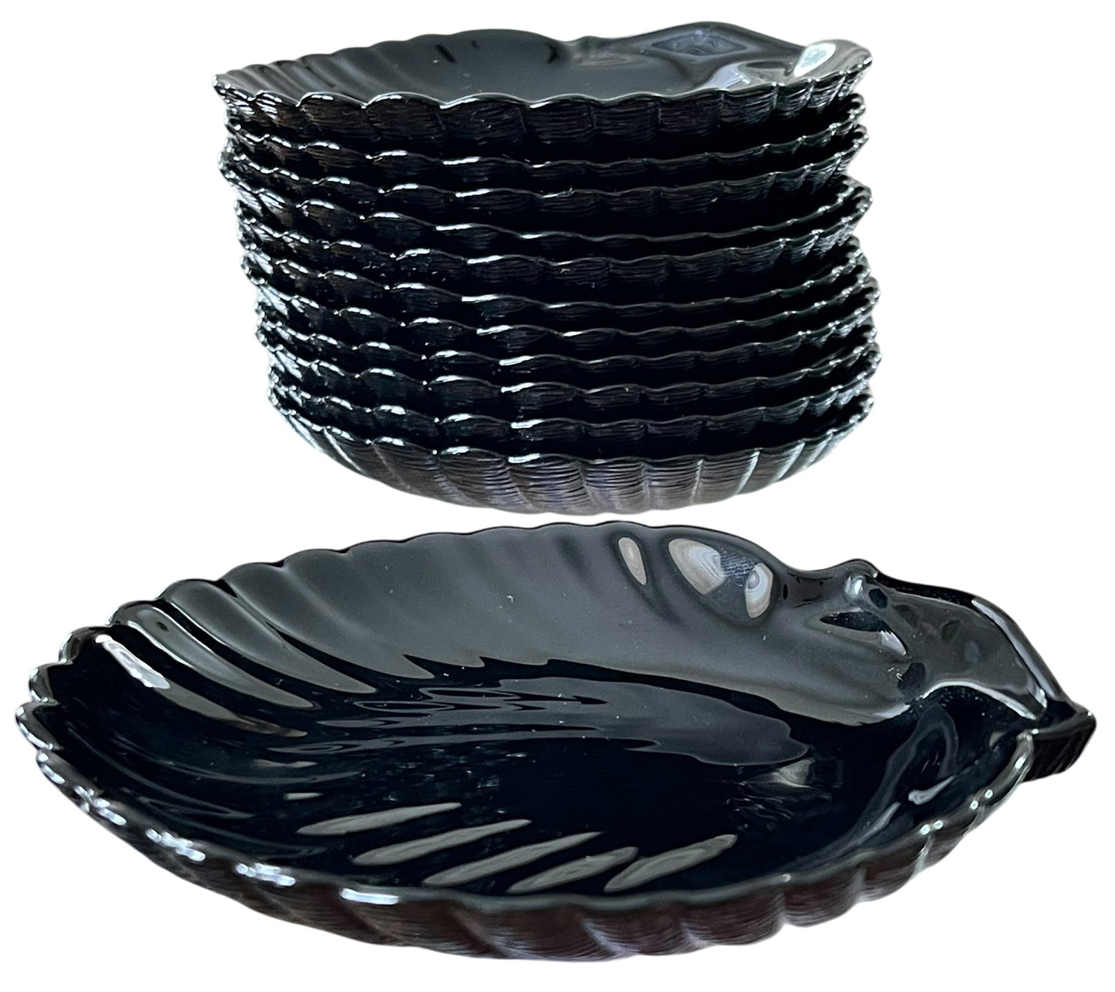 1960s Arcoroc France "Coquillage" Black Glass Shell Serving Set - 16 Pieces With Chip & Dip Platter - 8