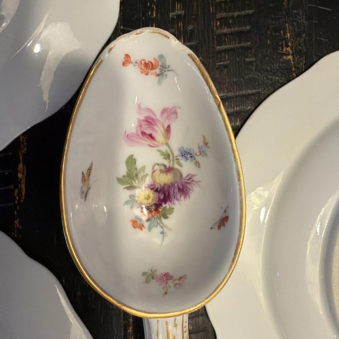 Late 19th Century Meissen MS220 7inch Plates (7) Plus Matching Gravy Boat - 4