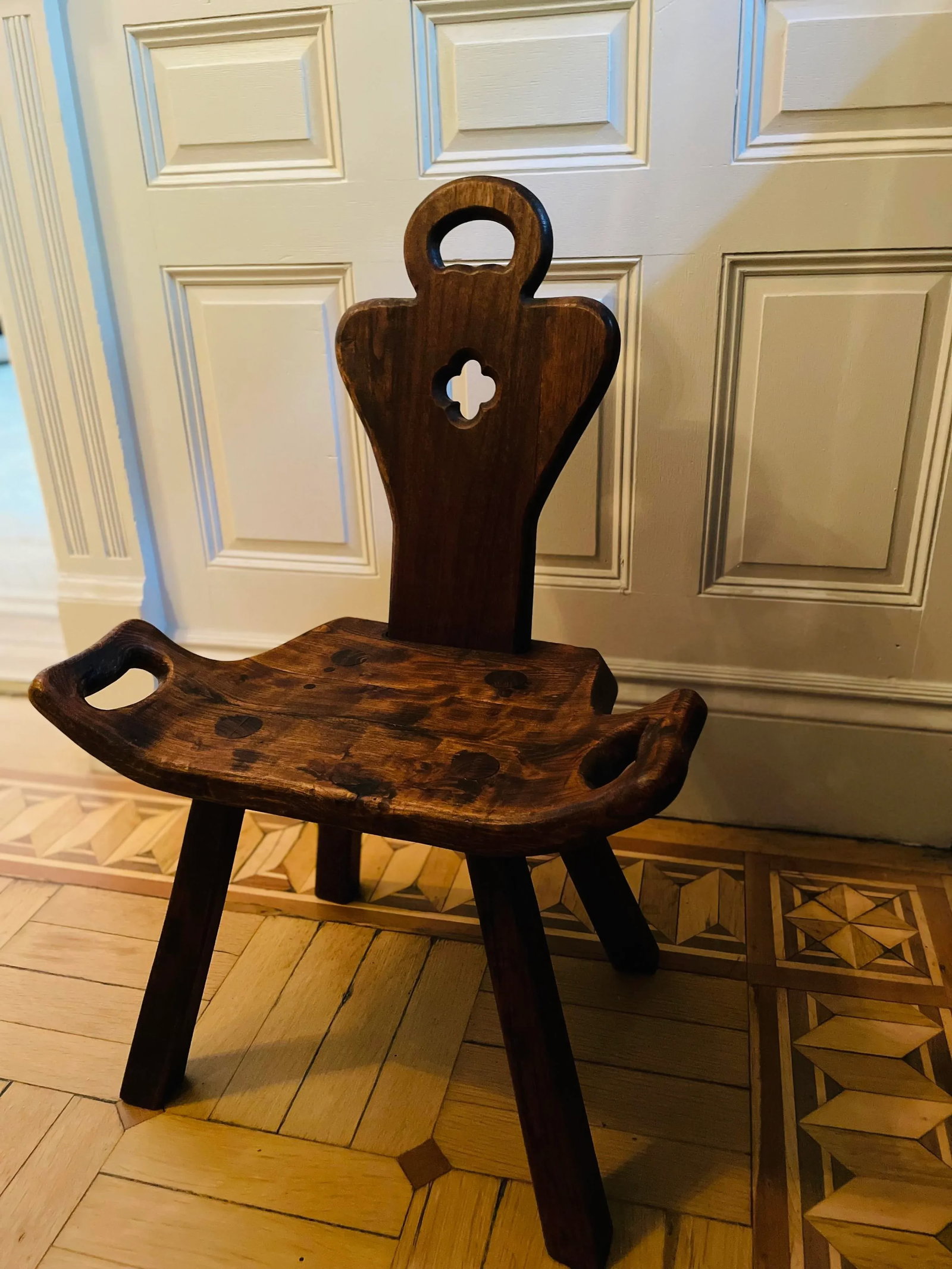 Mid-Century Arts and Crafts-Inspired Four-Legged German Birthing Chair - 7