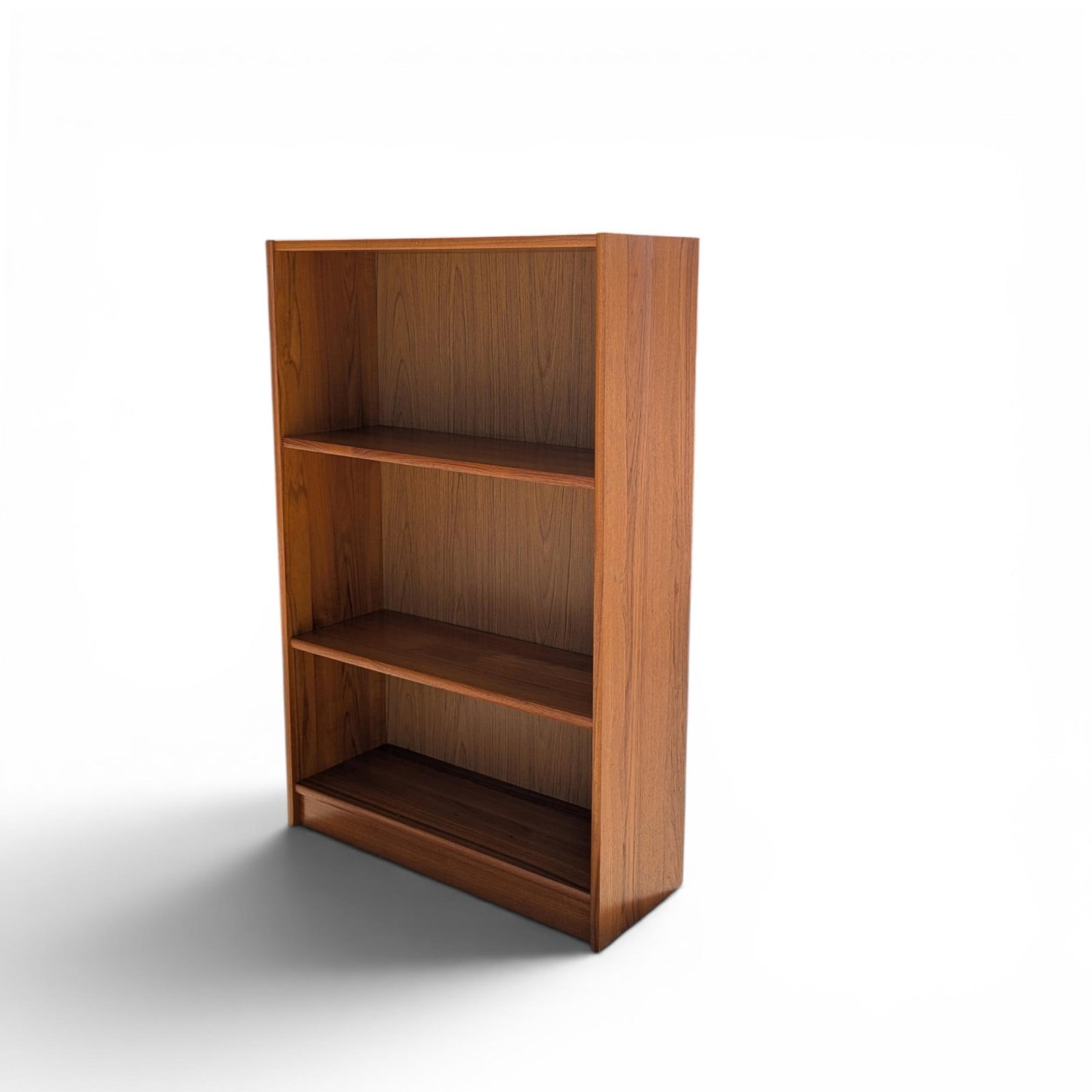 Petite Vintage Teak Bookcase, Danish Modern, 1970s - 10