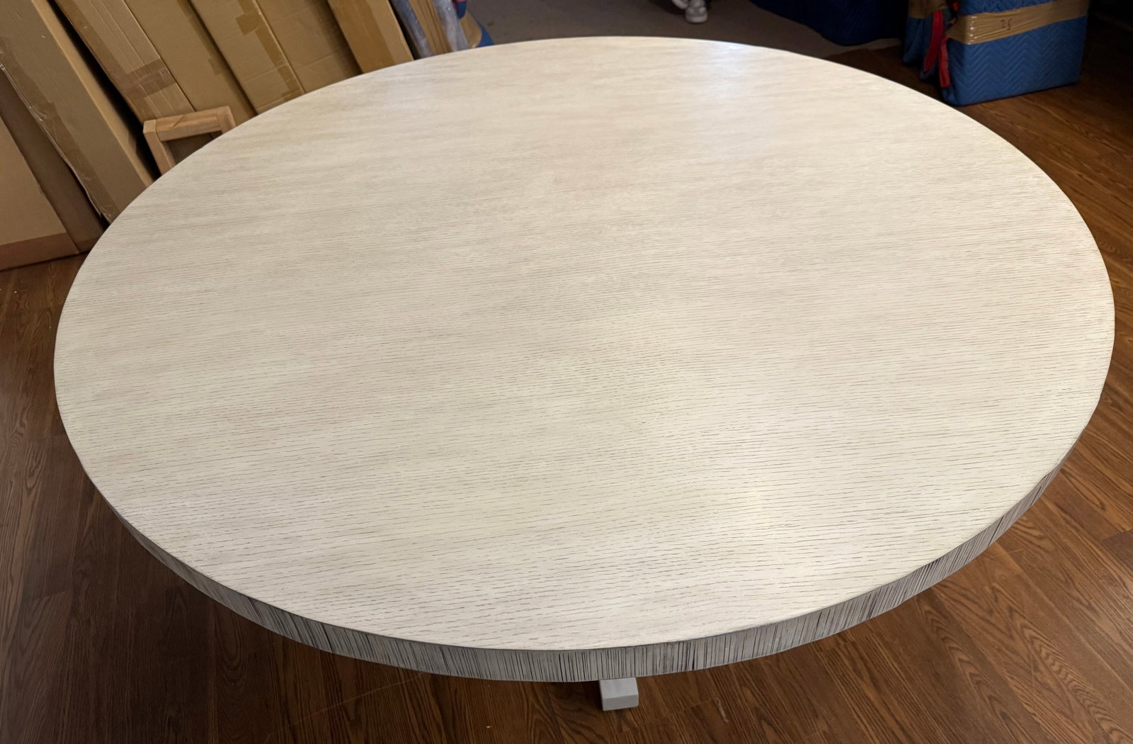 Century Casual Round Dining/Breakfast Table - 11