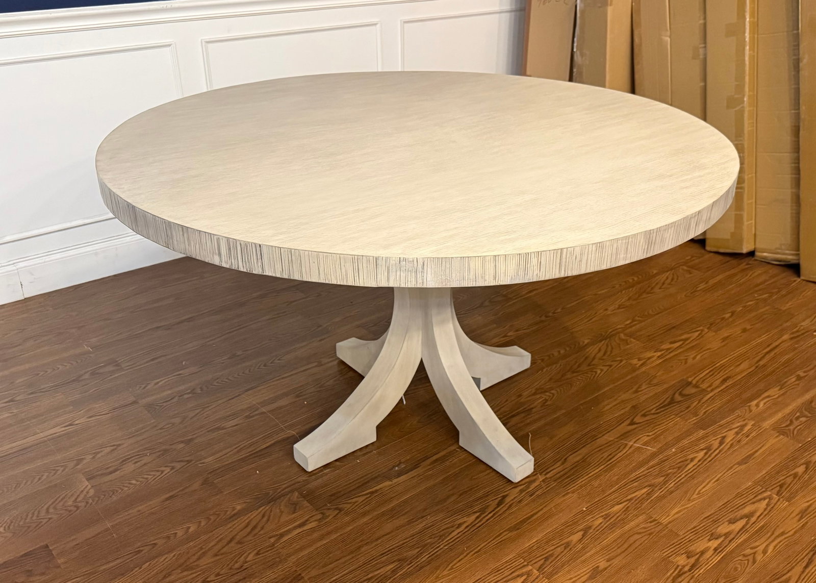 Century Casual Round Dining/Breakfast Table - 4