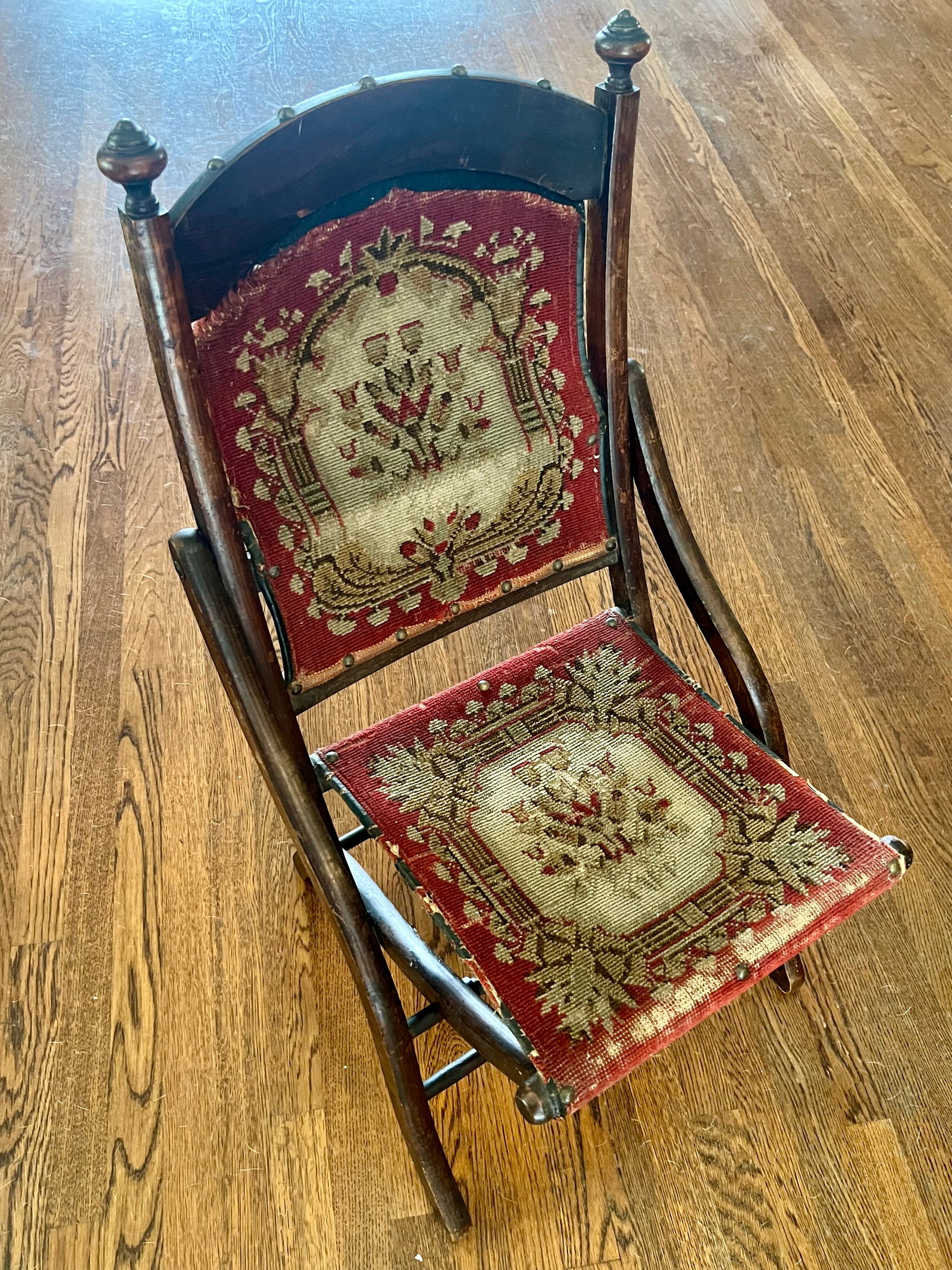 Antique 1860s Civil War Officer's Folding Camp Carpet Chair - 2