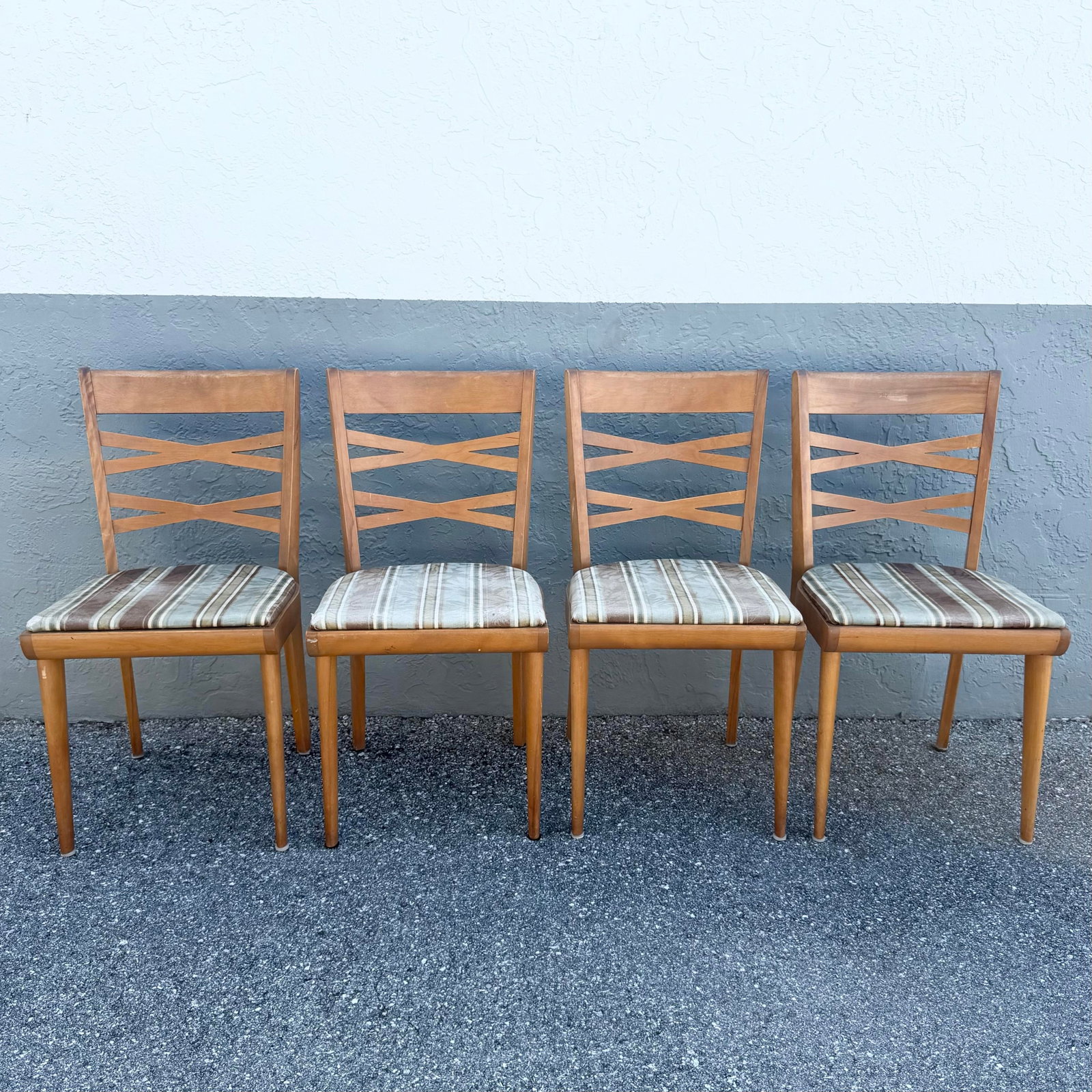 Mid Century Modern Double Cross Back Dining Chairs by Heywood Wakefield - Set of 4 - 2
