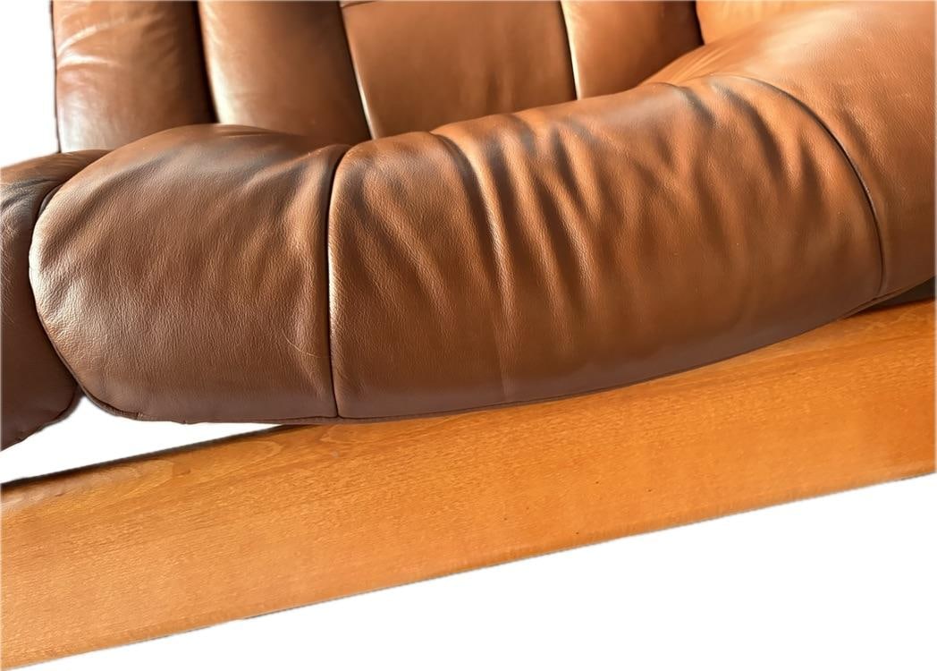 Vintage Ekhornes Leather Stressless Reclining Loveseat - 7