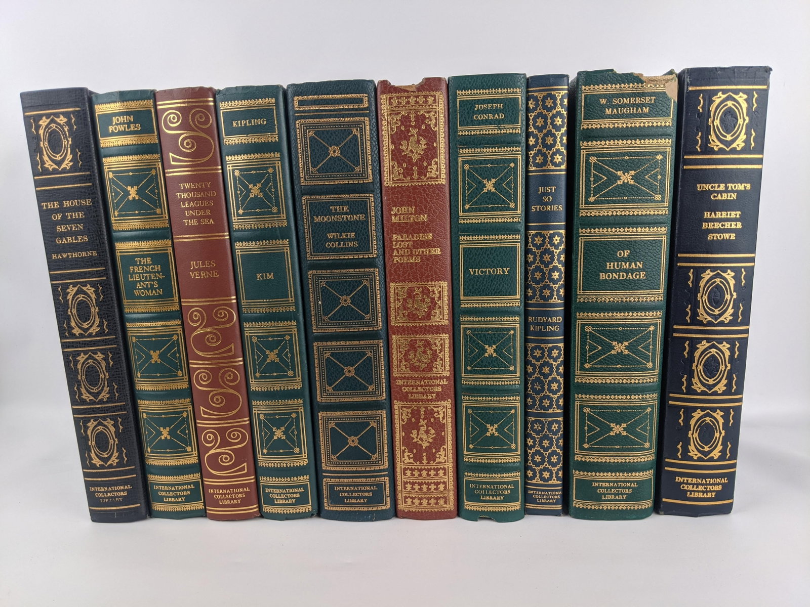 Vintage International Collectors Library Gilt-Bound Classics - Set of 10 - 17