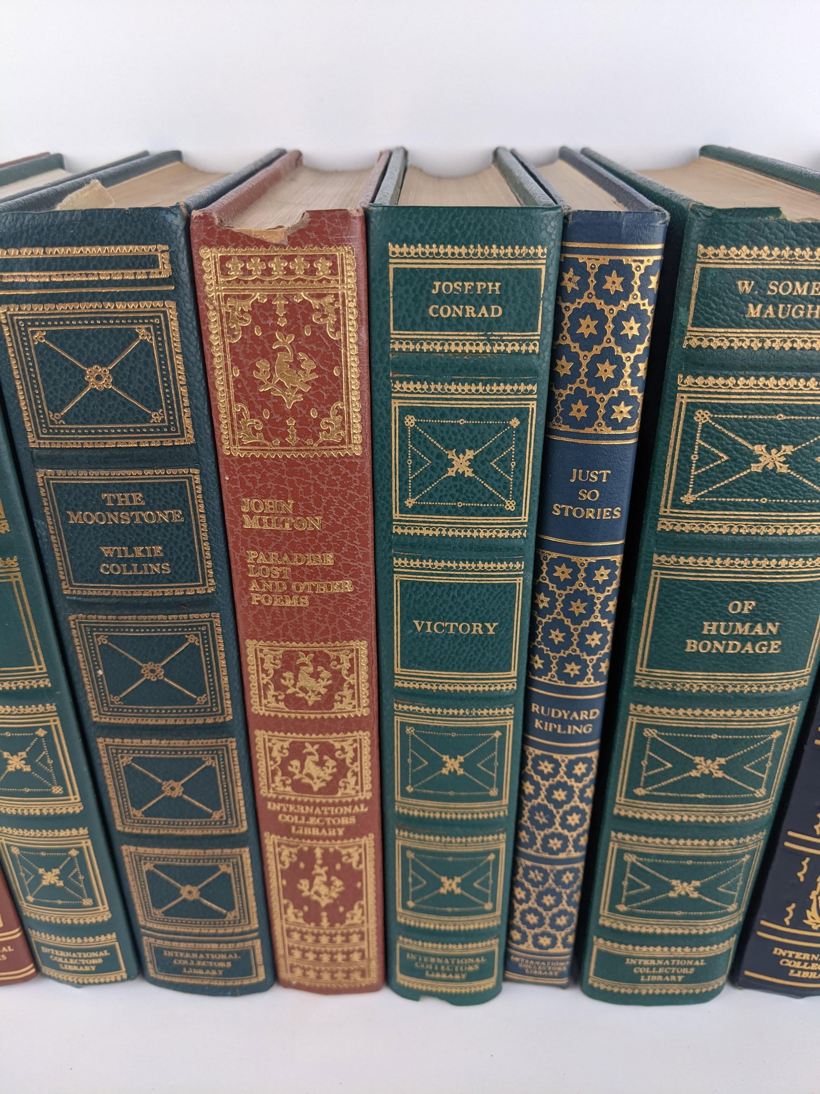 Vintage International Collectors Library Gilt-Bound Classics - Set of 10 - 4