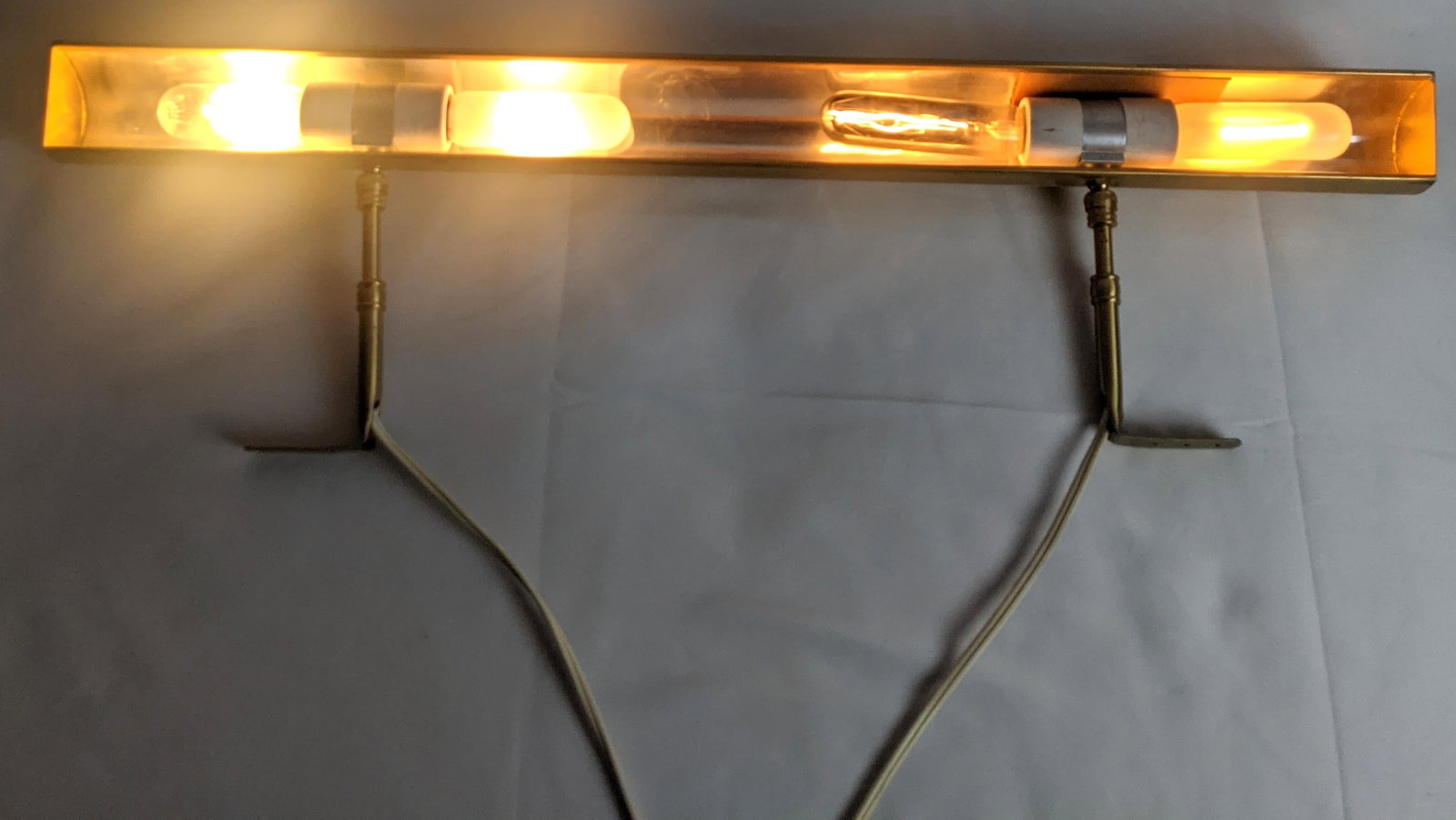 30" Vintage House of Troy Adjustable Gallery Picture Light - Gold/Brass-Tone Finish - 3