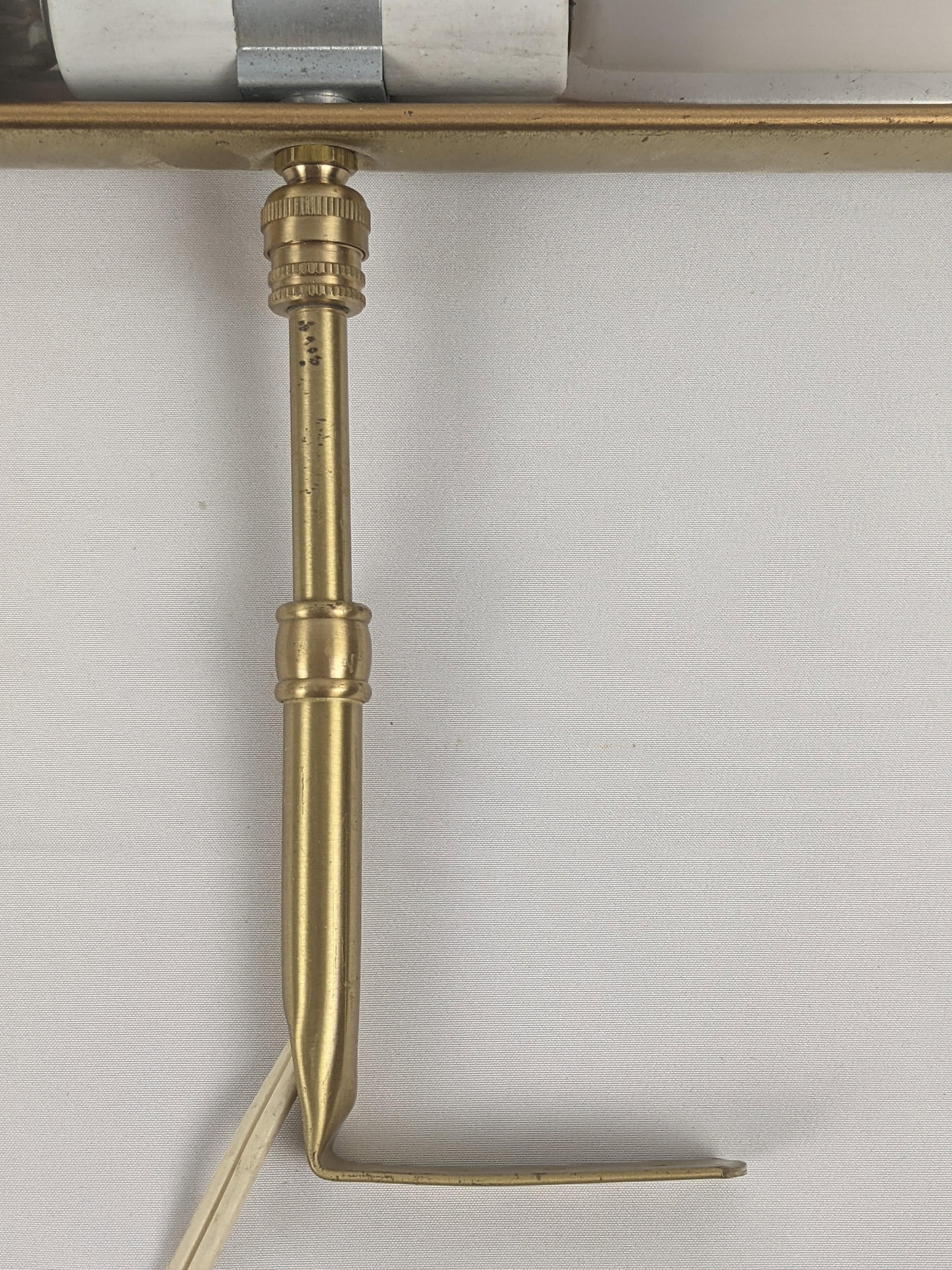 30" Vintage House of Troy Adjustable Gallery Picture Light - Gold/Brass-Tone Finish - 6