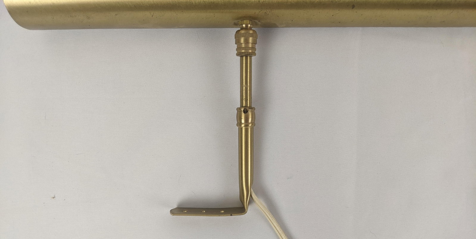 30" Vintage House of Troy Adjustable Gallery Picture Light - Gold/Brass-Tone Finish - 8
