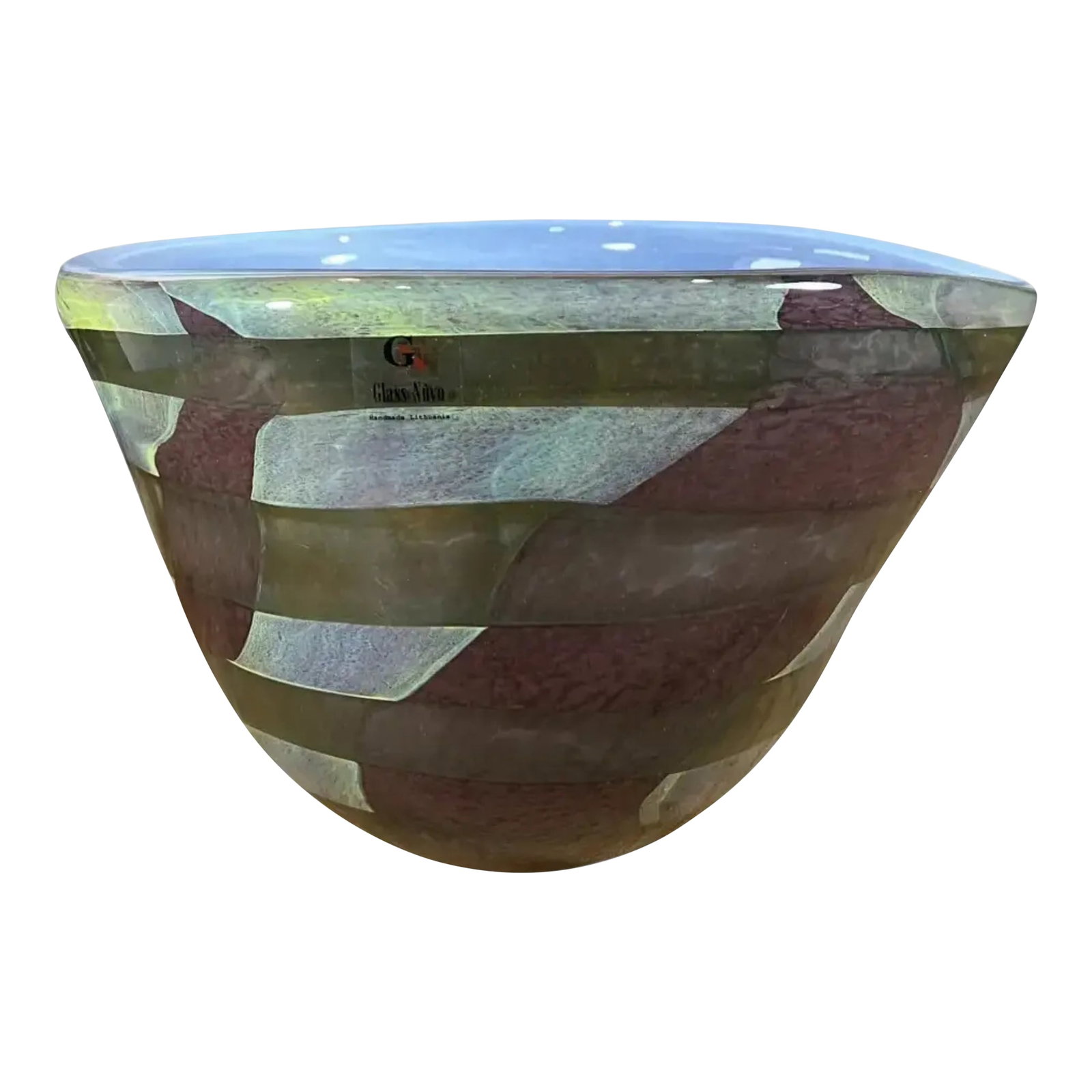 Lithuanian Art Glass Signed Mauve Yellow Centerpiece Bowl: This signed substantial, hand blown Lithuanian Glass Nuvo studio centerpiece bowl showcases the skilled artistry of Algimantas Aleksandras Zilys (1936-2009). He was a pioneering force in Lithuanian