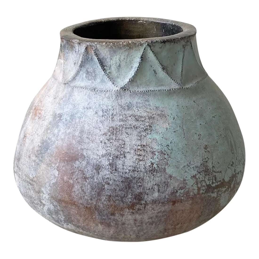 Vintage Colombian Hand Made Clay Water Jug/Container: Exceptional large vintage Colombian hand made clay water container/jug. Displays a fantastic native influenced design around the top. Condition: Alterations: Original Condition Unaltered