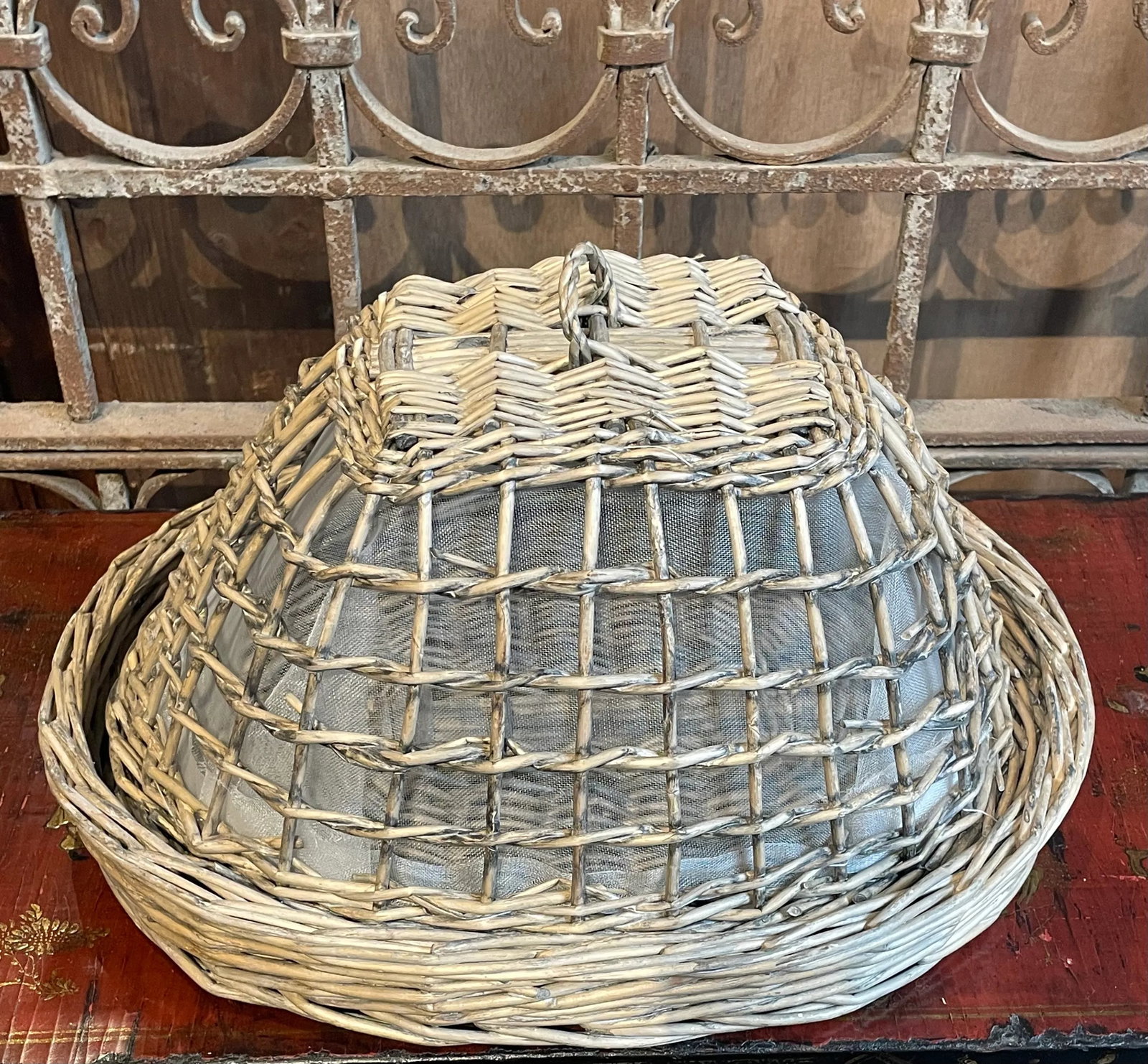 Woven Kitchen Tray With Cover - 4