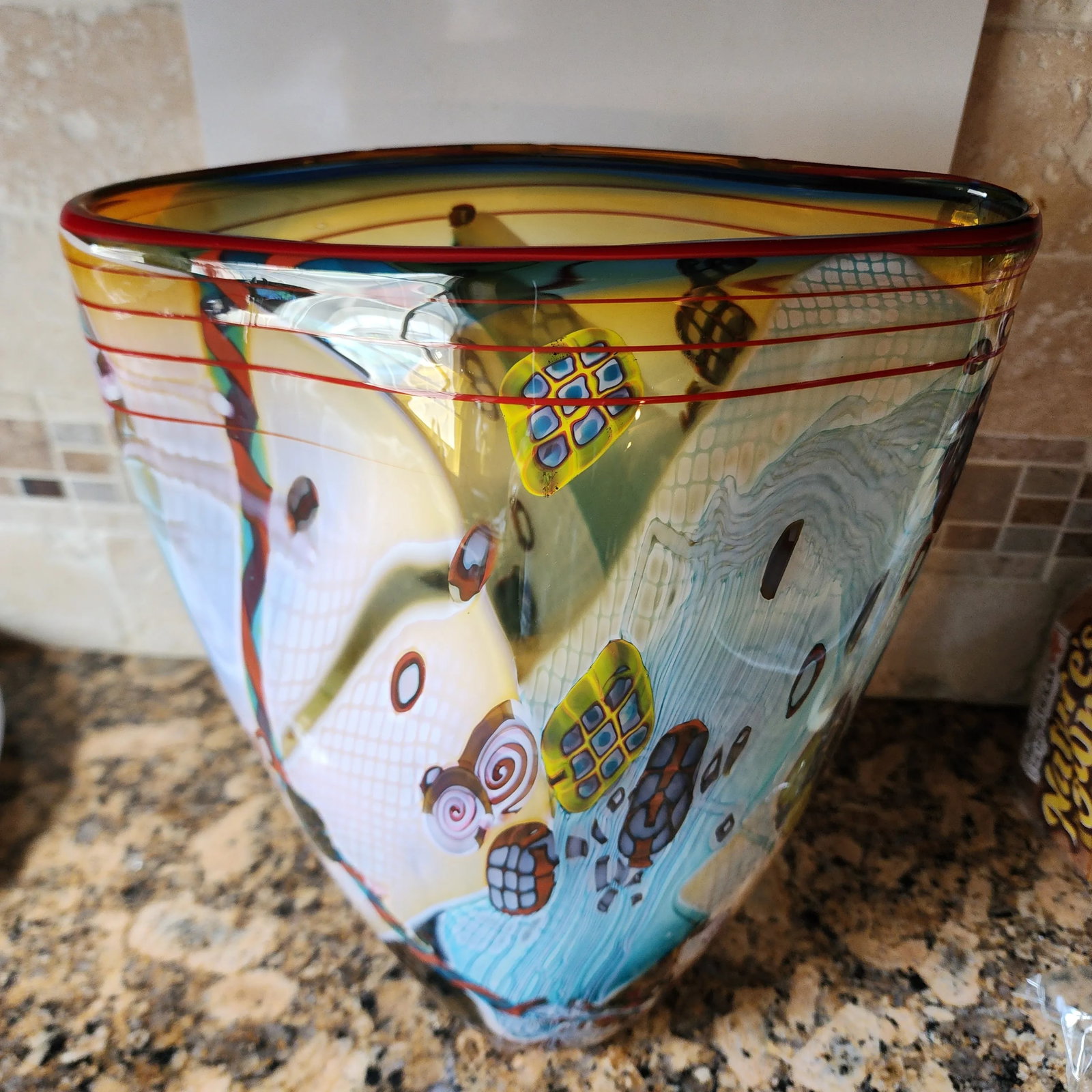 Late 20th Century Wes Hunting Signed Colorforms Art Glass Vase - 7
