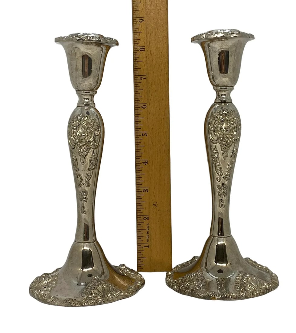 Mid 20th Century Godinger Silverplate Candlestick Holders With Baroque Grapevine Design - a Pair - 11