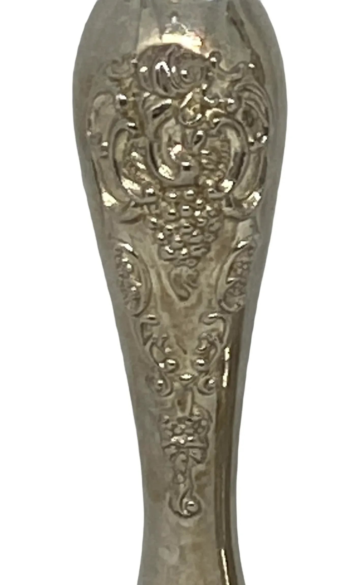 Mid 20th Century Godinger Silverplate Candlestick Holders With Baroque Grapevine Design - a Pair - 3