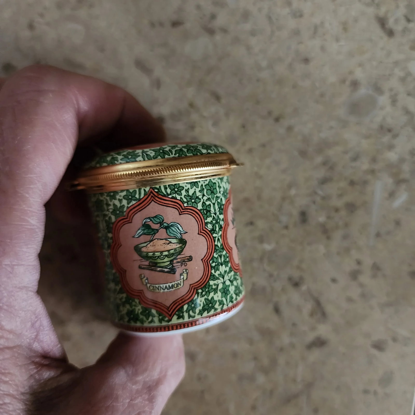 Variety Is the Spice of Life 1980's Enamel Box by Halcyon Days of England - 5