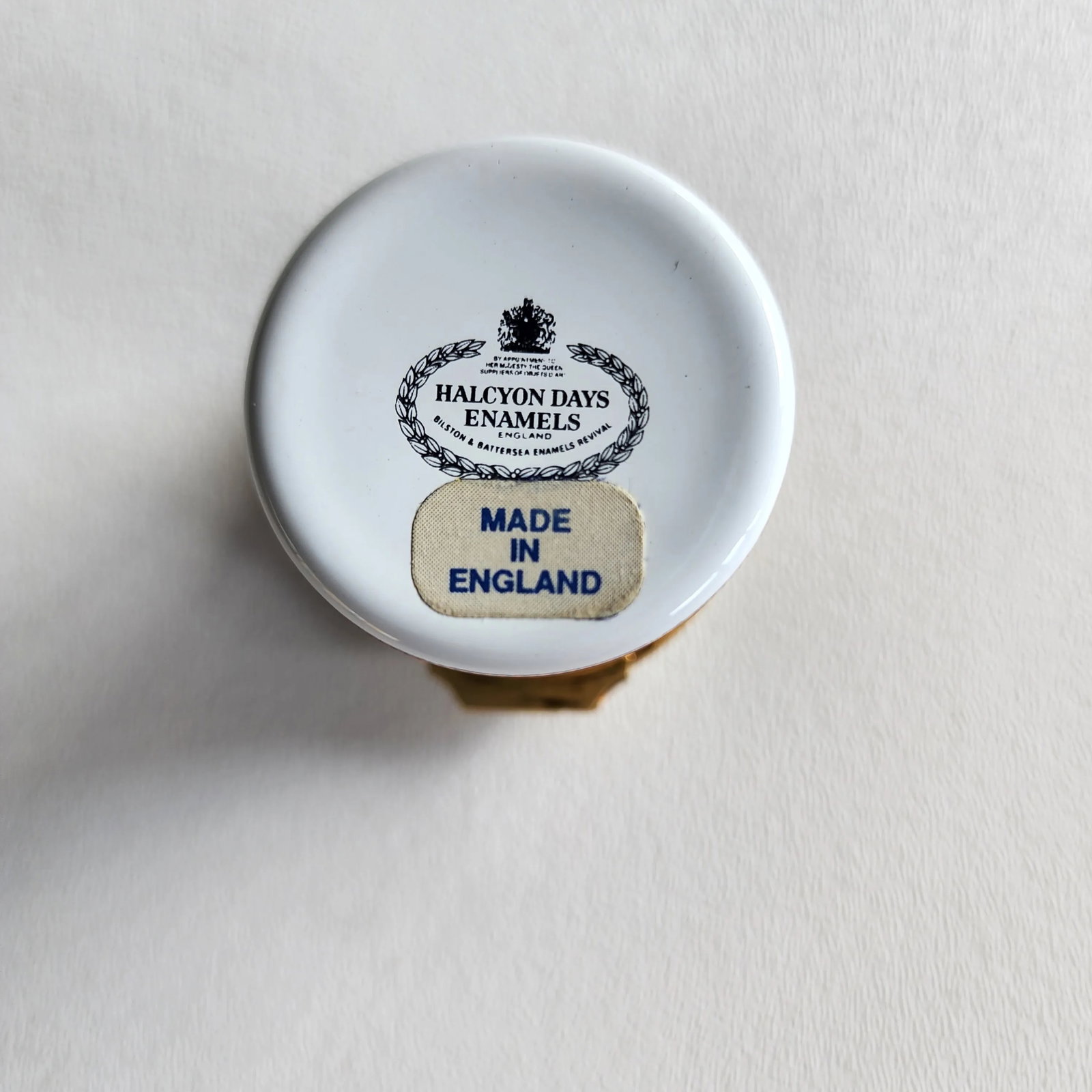 Variety Is the Spice of Life 1980's Enamel Box by Halcyon Days of England - 7