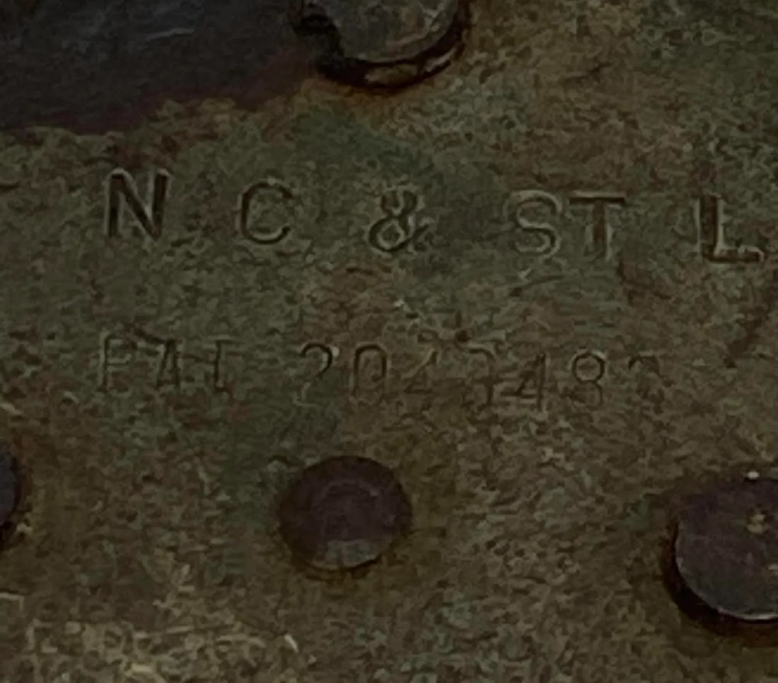 Late 19th Century Nashville, Chattanooga, and St. Louis Railway (NC&Stl) Cast Iron Heart Shaped "Old - 8