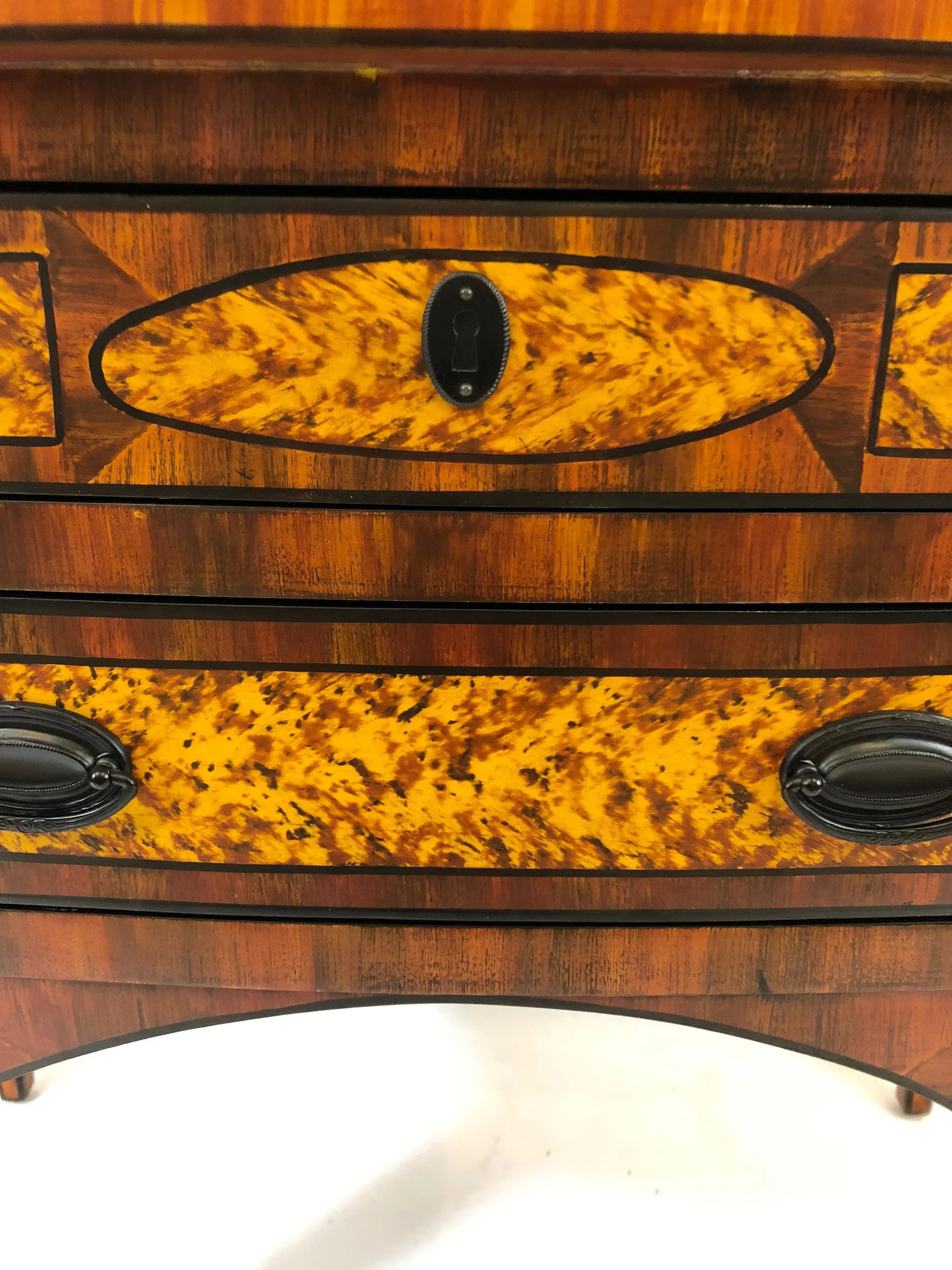 1980s Traditional Harden Furniture Painted Lowboy Chest - 11