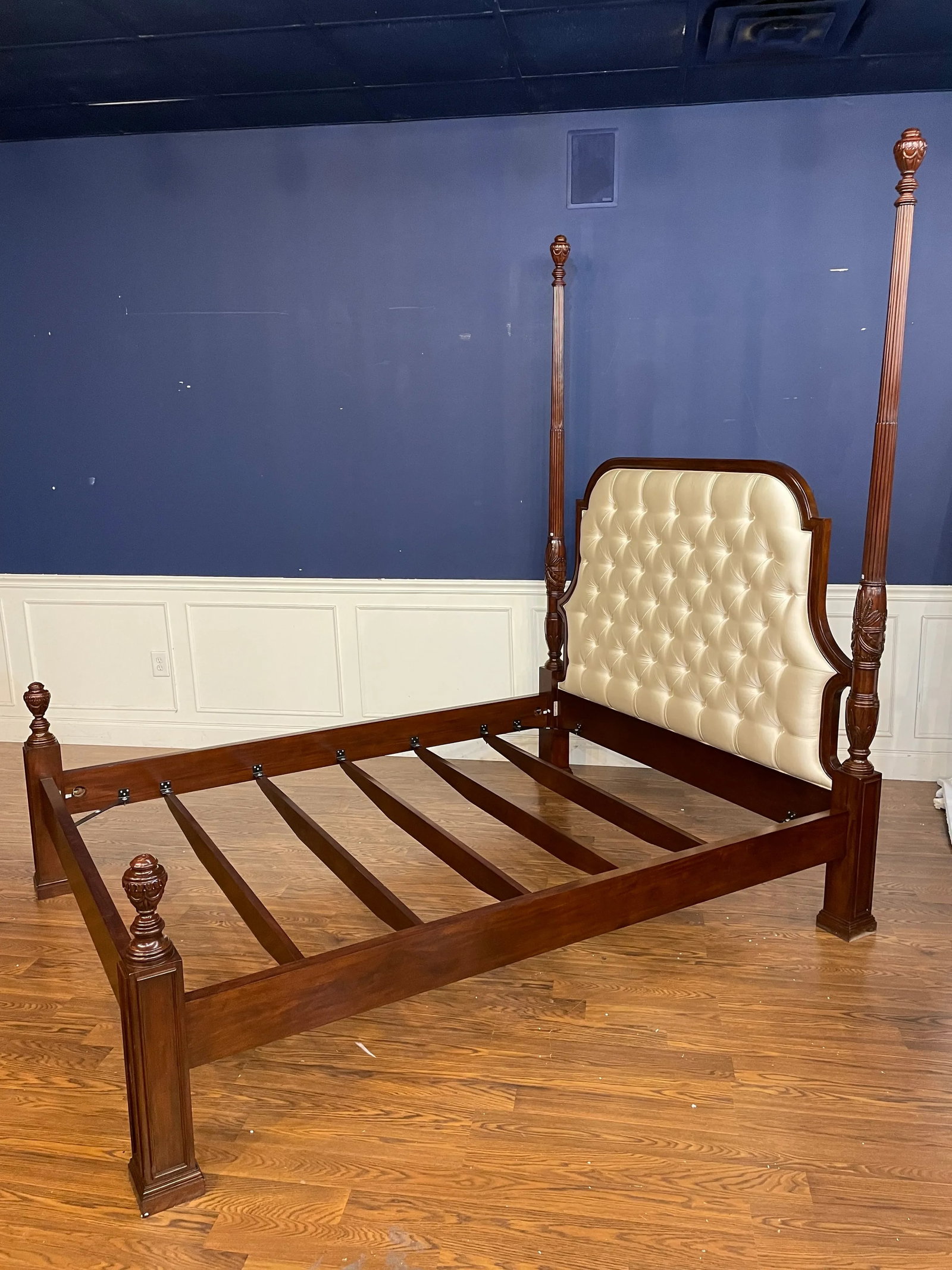 Scarborough House Queen Size Upholstered Mahogany Two Post Bed - Floor Sample - 5