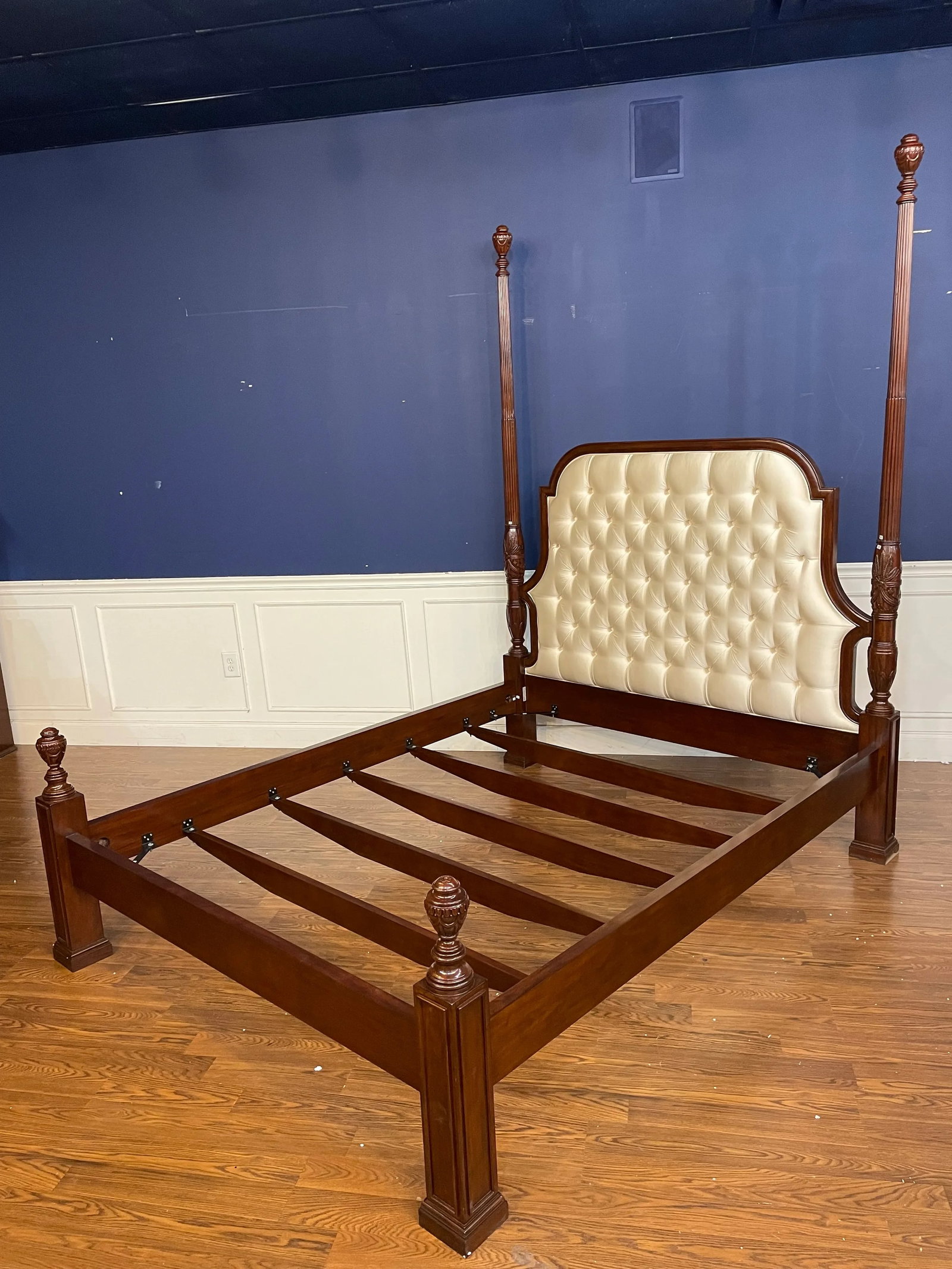 Scarborough House Queen Size Upholstered Mahogany Two Post Bed - Floor Sample - 6