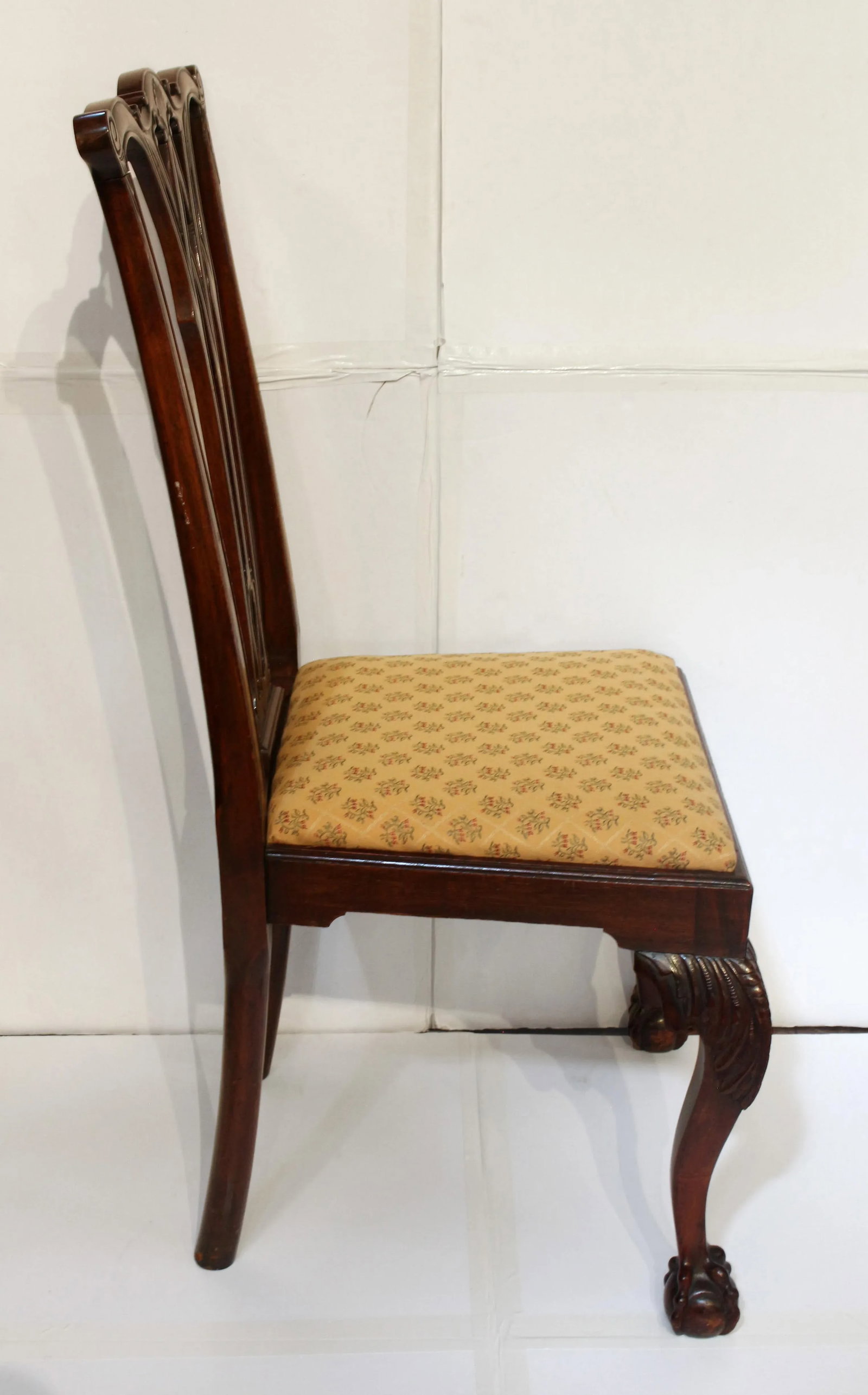 Set of 4 Colonial Revival Dining Chairs - 2