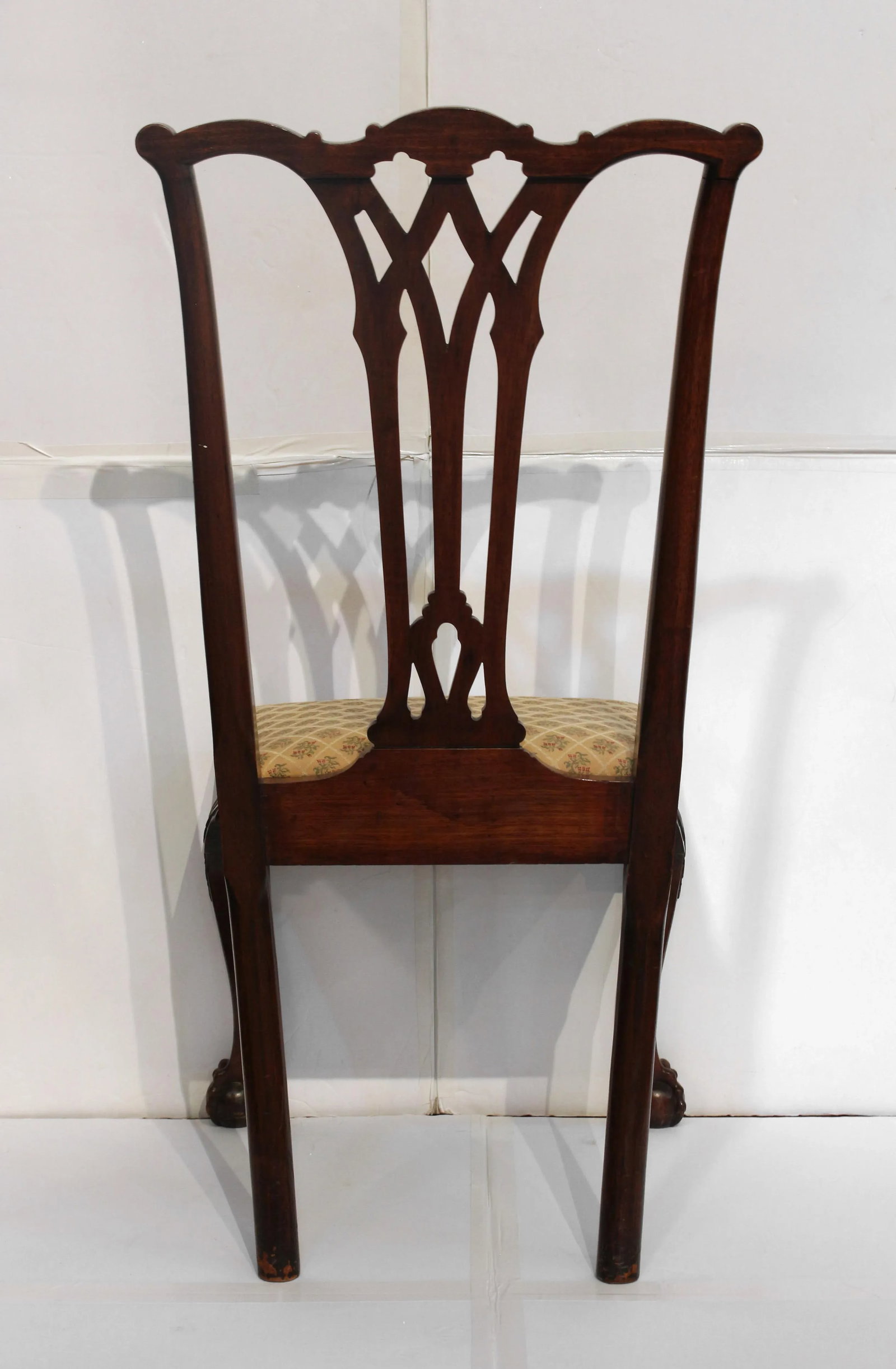 Set of 4 Colonial Revival Dining Chairs - 4