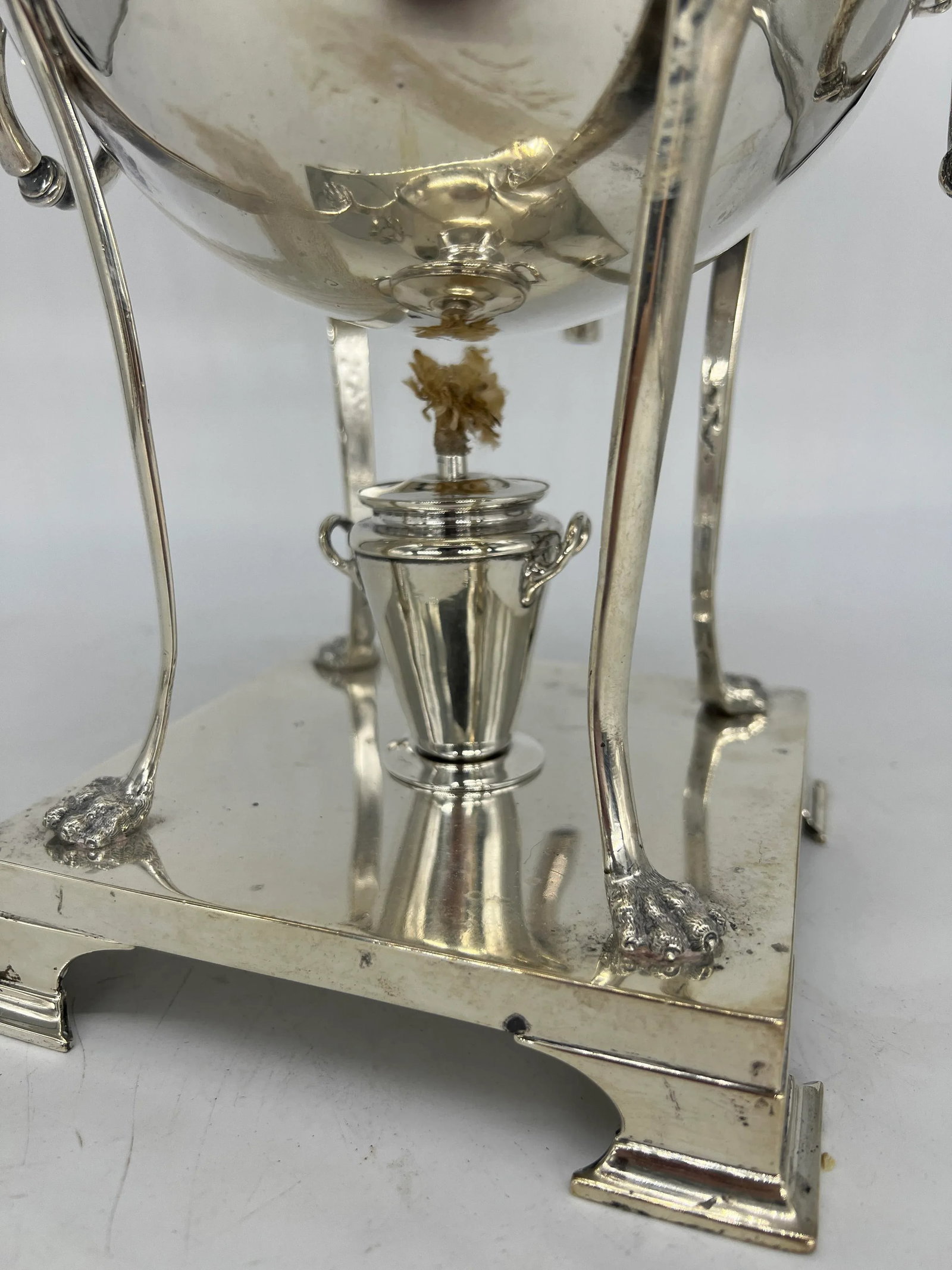 Neoclassical Style Silver Plated Hot Water Urn, Thomas Kirkpatrick New York - 4