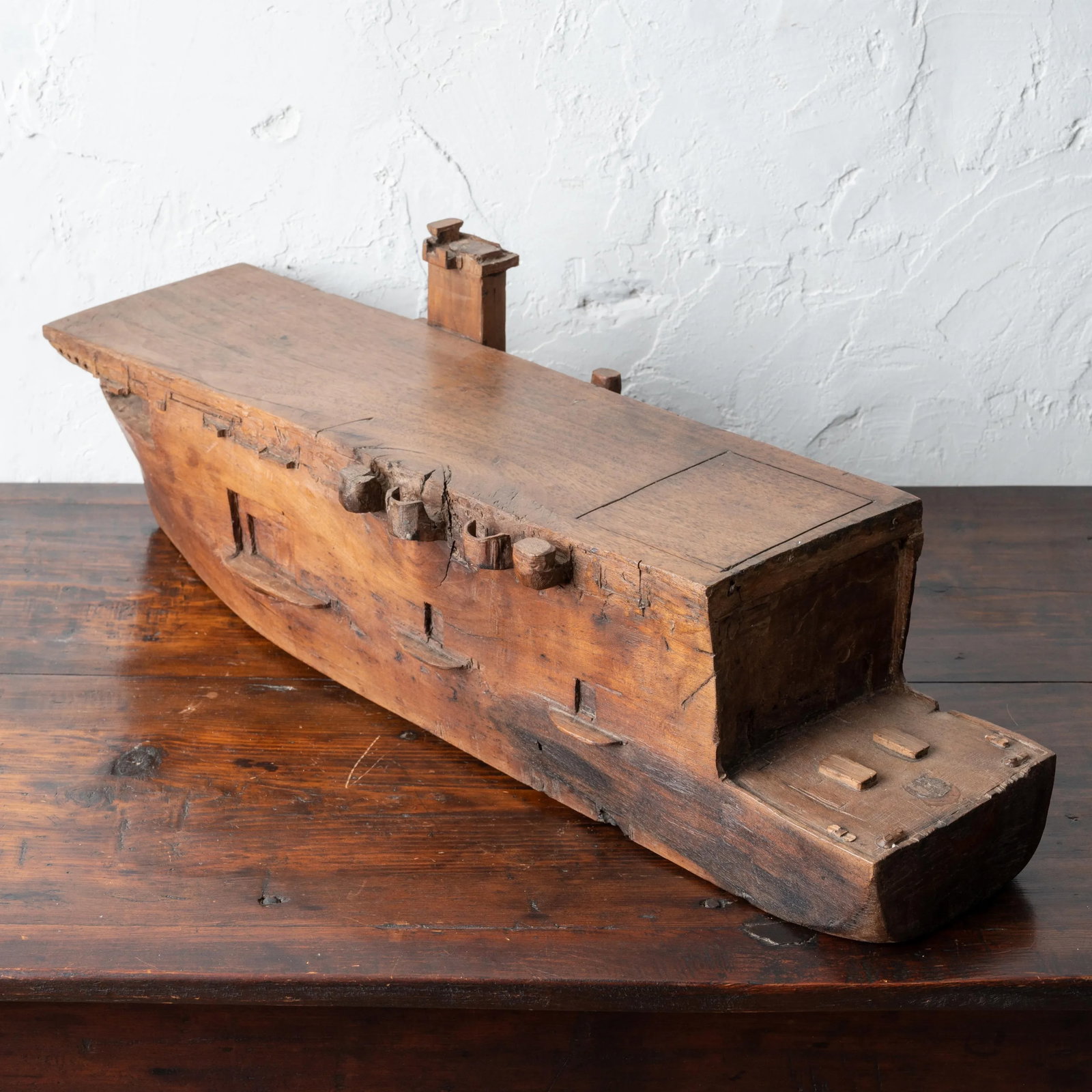 Wwii Sailor Carved Escort Carrier - 10