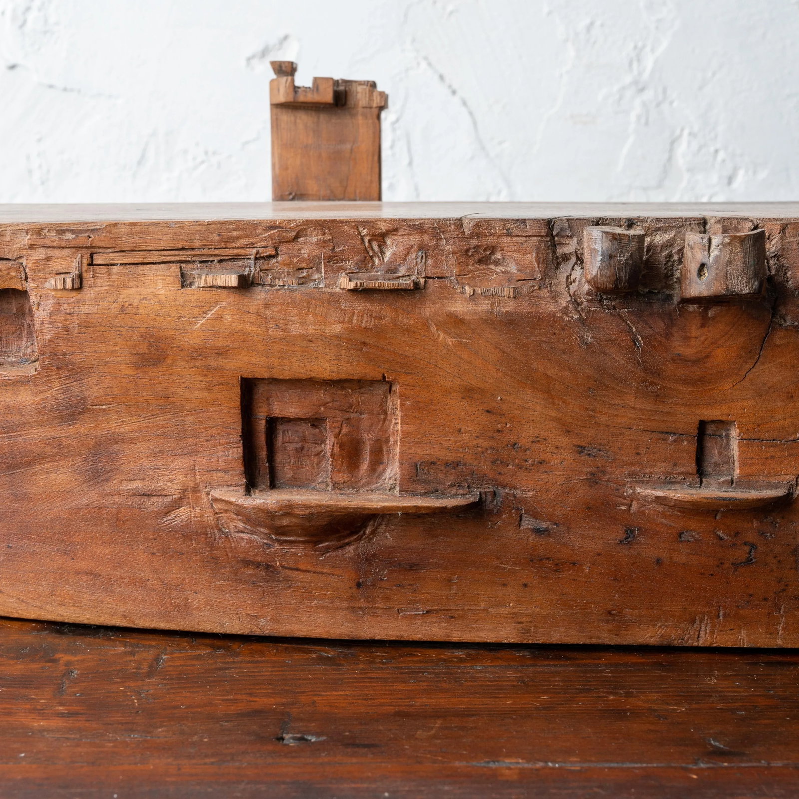 Wwii Sailor Carved Escort Carrier - 8