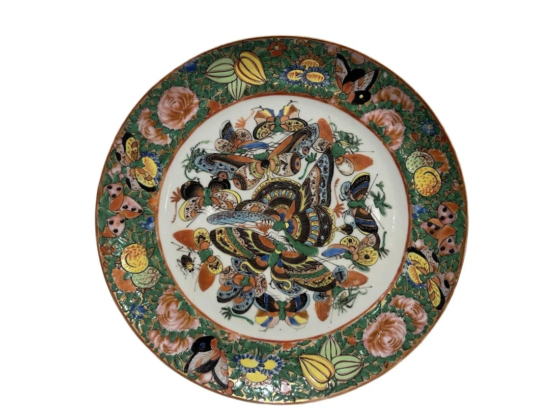 Pair, 19th Century Chinese Export "Thousand Butterfly" Porcelain Plates 9.5" - 4