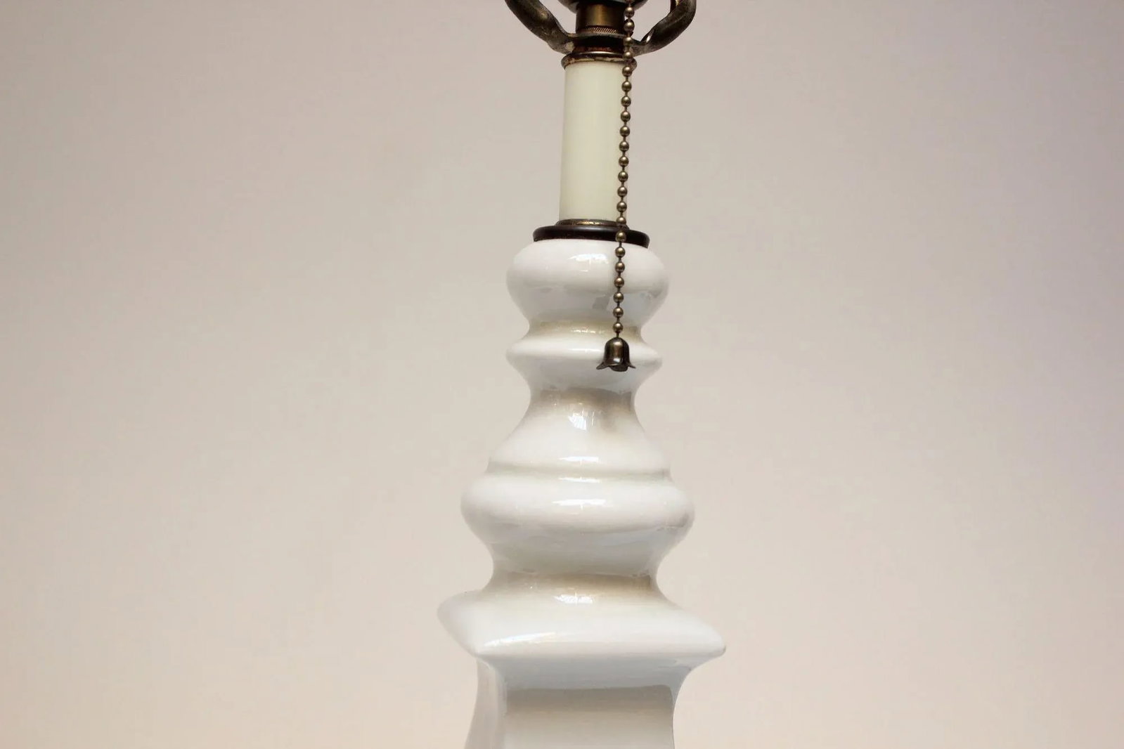 Vintage Porcelain Pillar Table Lamp - 9