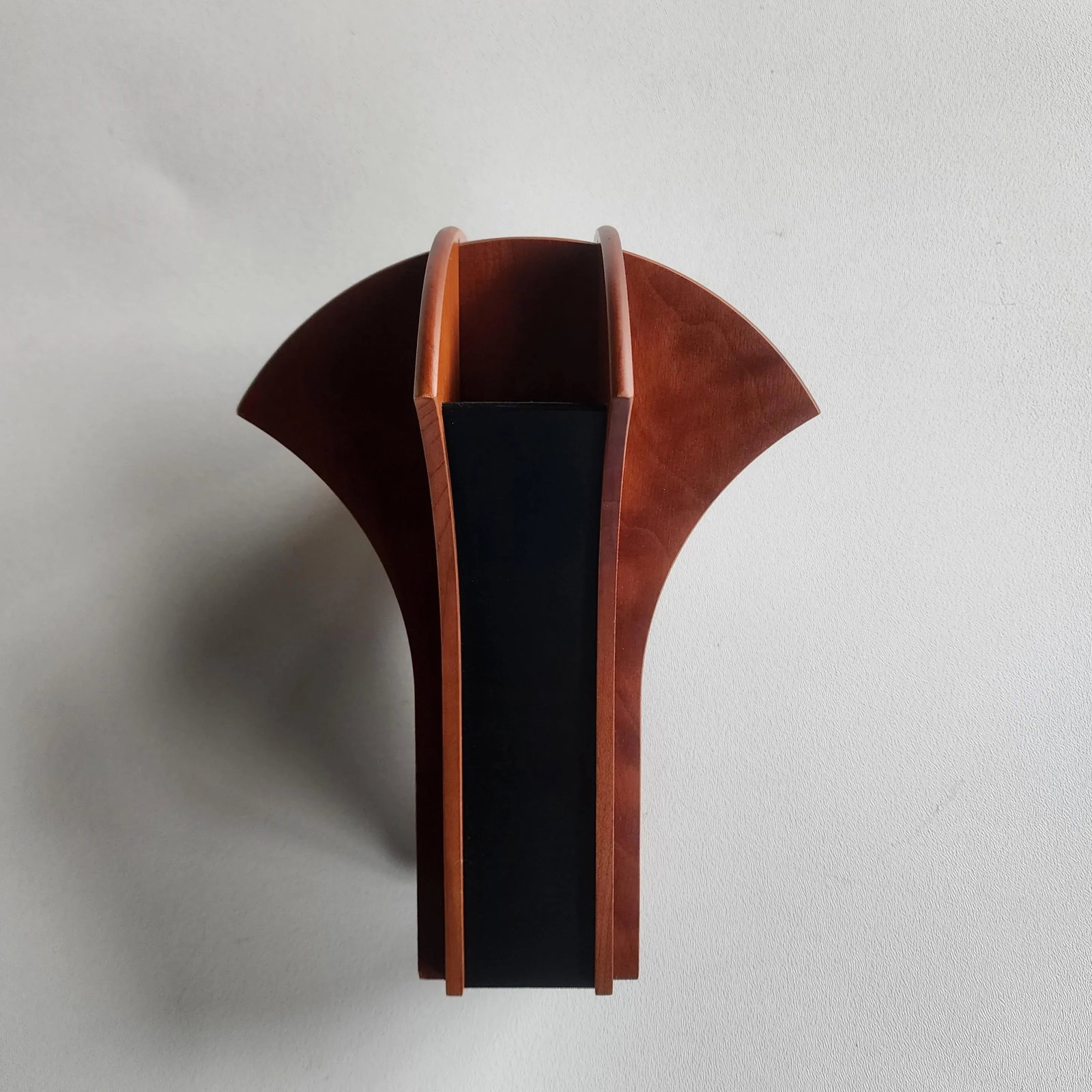 Late 20th Century Handmade Segmented Italian Wood Vase Formed With Bent Wood Sections by Coruna - 6