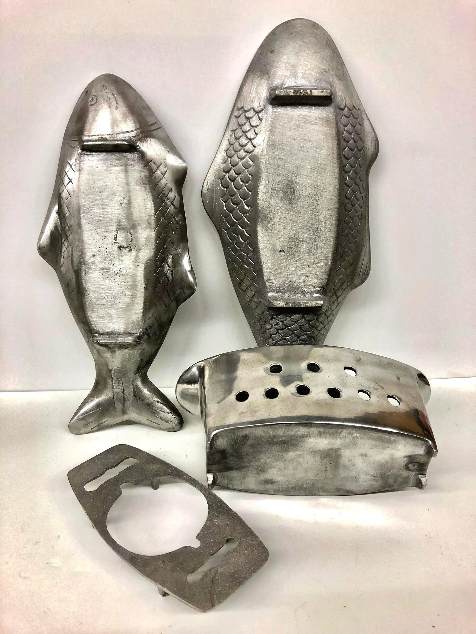 Vintage Metal Fish Warming Dishes - Set of 4 - 5