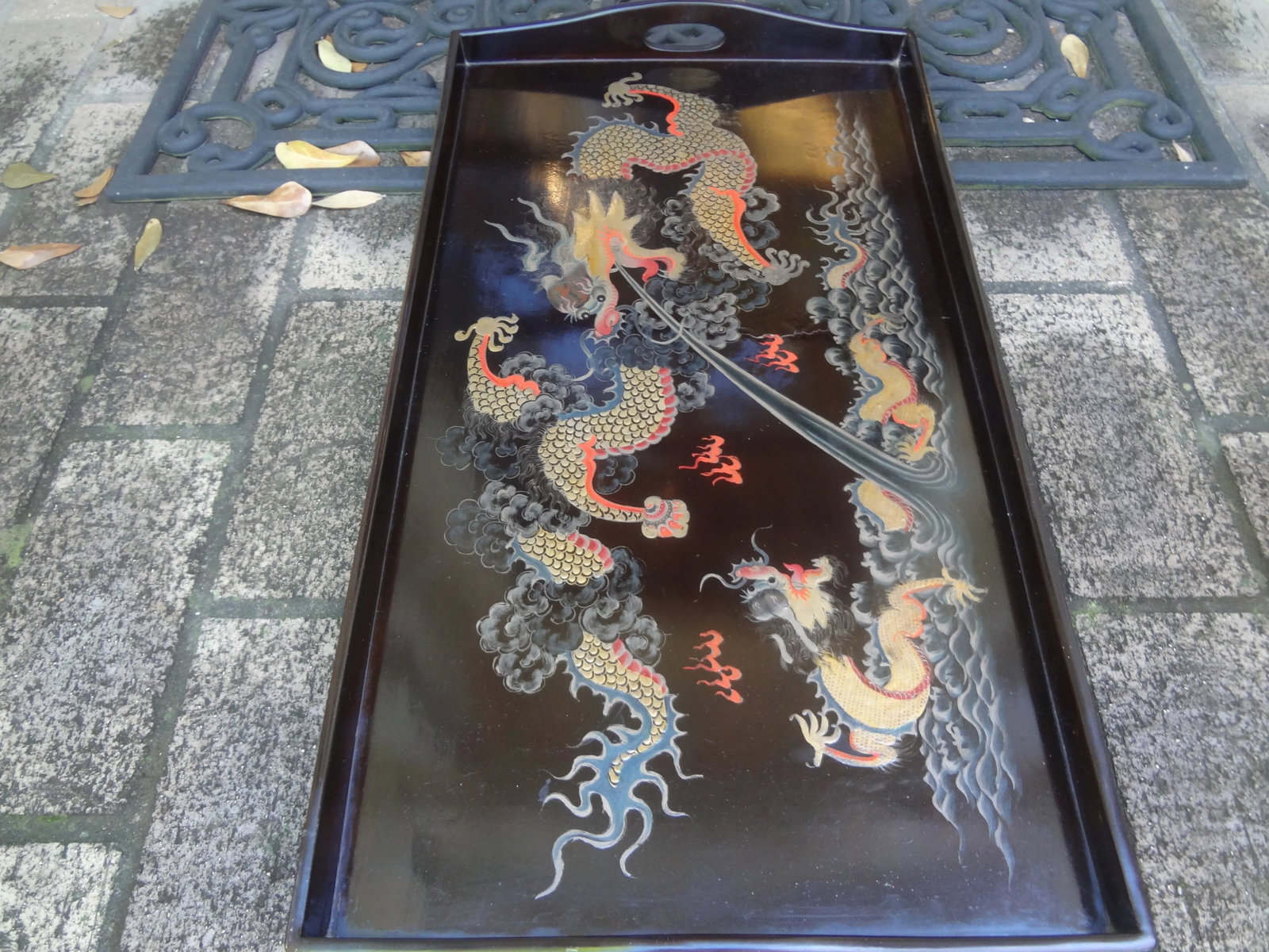 Antique Chinese Lacquer Tray With Dragons - 7