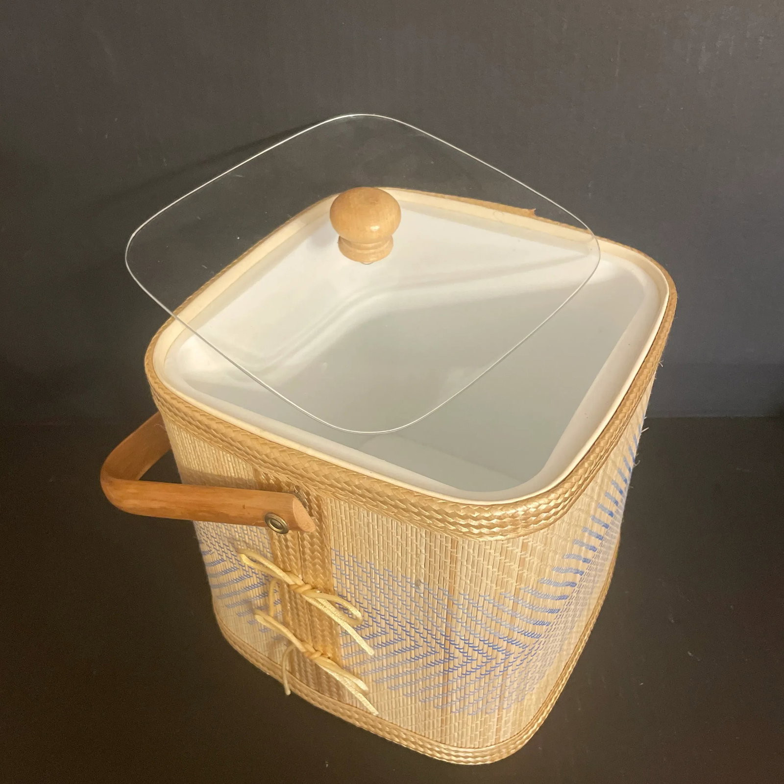 Mid 20th Century Raffia Covered Ice Bucket - 6