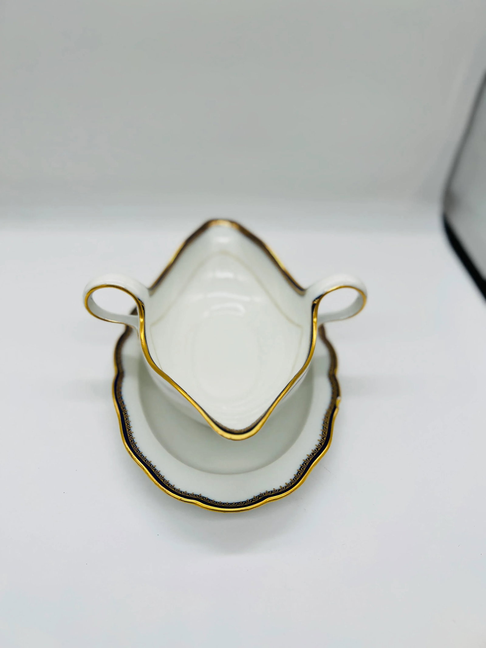 Meissen Porcelain Cobalt & Gold Rim Decorated Sauce Boat - 3