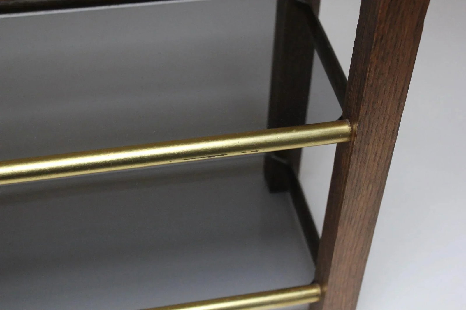 Mid-Century American Modern Three-Tier Wooden and Smoked-Glass Tabletop Shelf - 11