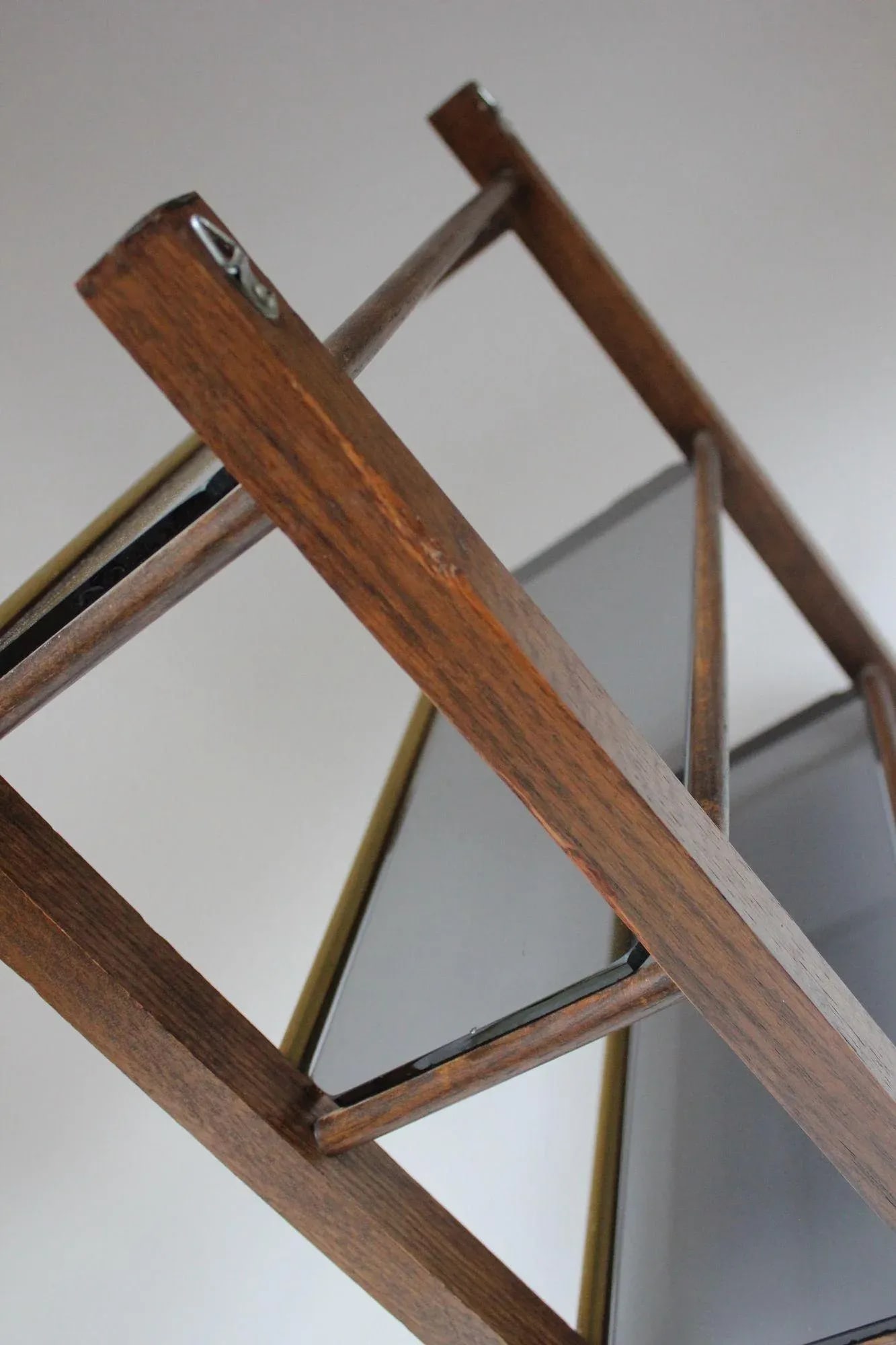 Mid-Century American Modern Three-Tier Wooden and Smoked-Glass Tabletop Shelf - 7