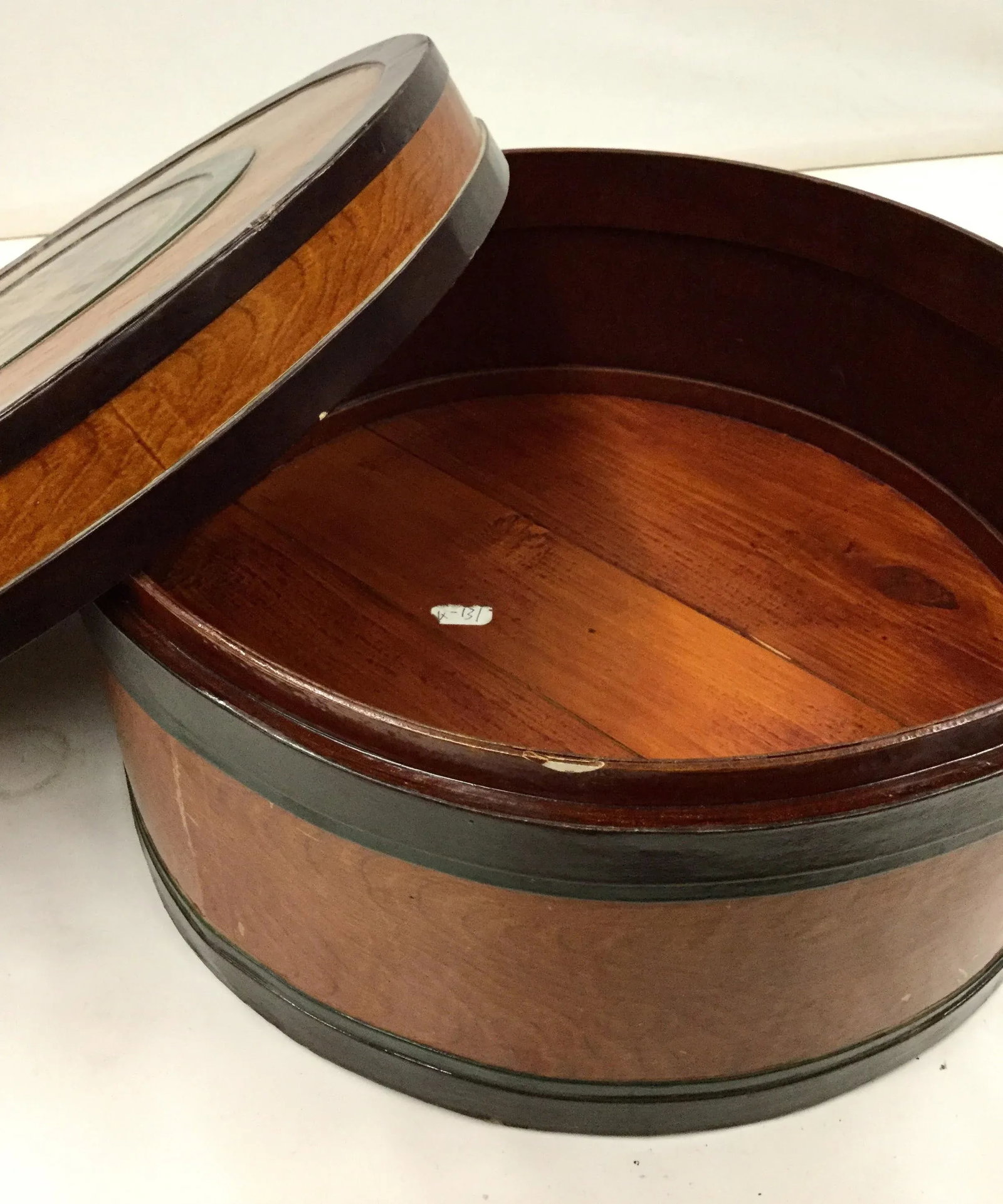 1900s Chinese Cake Box - 8
