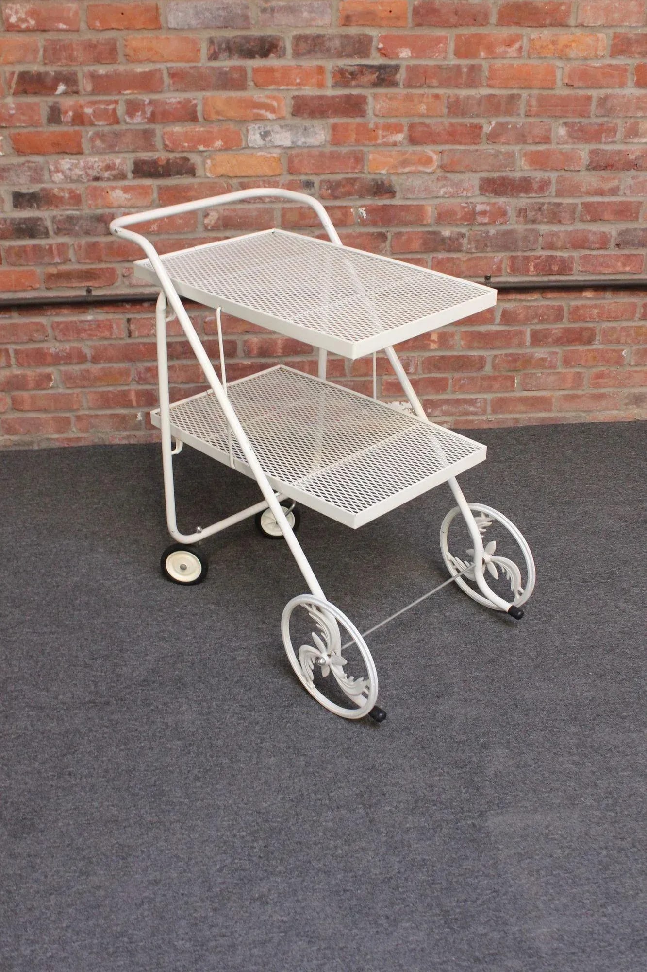 Mid-Century Modern Painted Metal Garden Tea/Bar Cart Trolley - 2