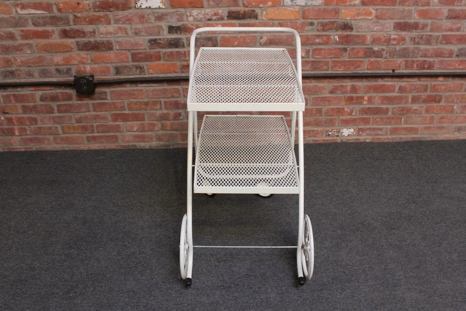 Mid-Century Modern Painted Metal Garden Tea/Bar Cart Trolley - 3