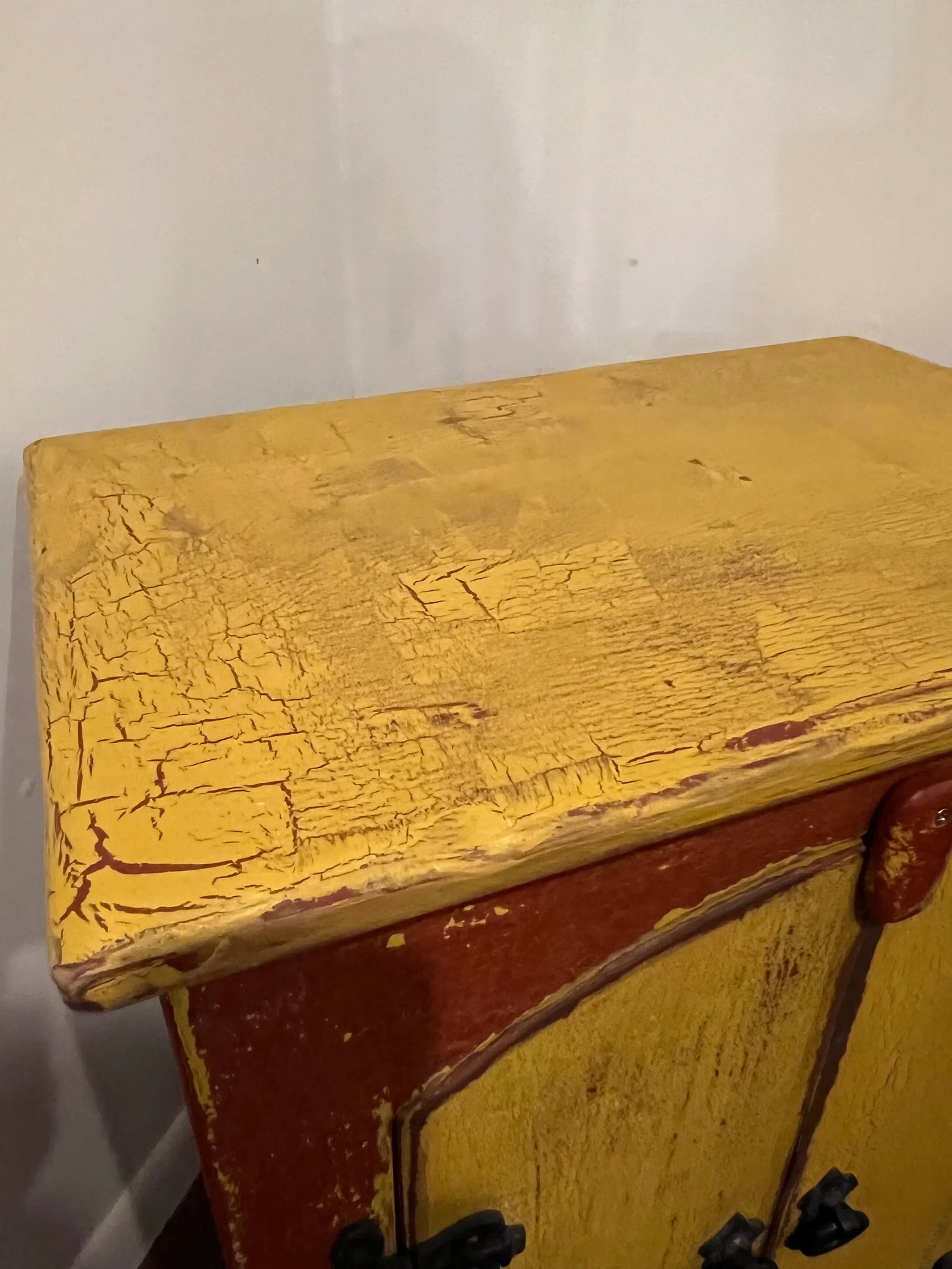 Trasteros Southwestern American Primitive Painted Solid Wood Cabinet - 11