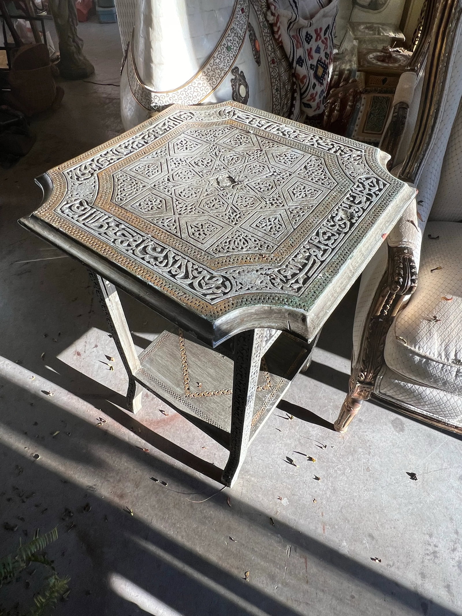 1970s Hand Carved Grey Antique Table - 10