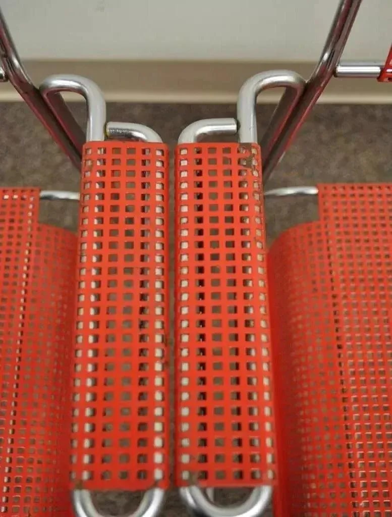 Mid 20th Century Vintage Tomado Style Mid Century Modern Stacking Chrome Metal Mesh Red Chairs - Pai - 4