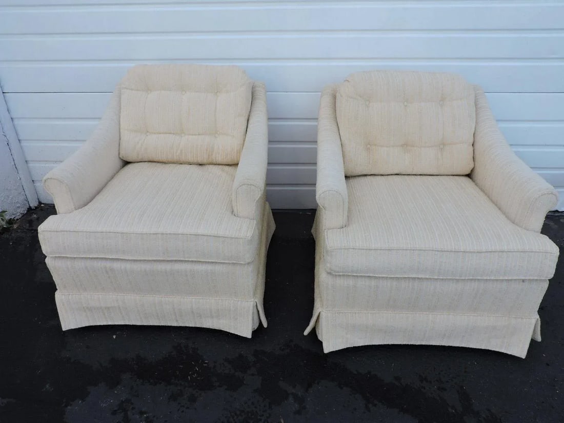Mid Century Pair of Tufted Living Room Side by Side Chairs by Burdines - 11