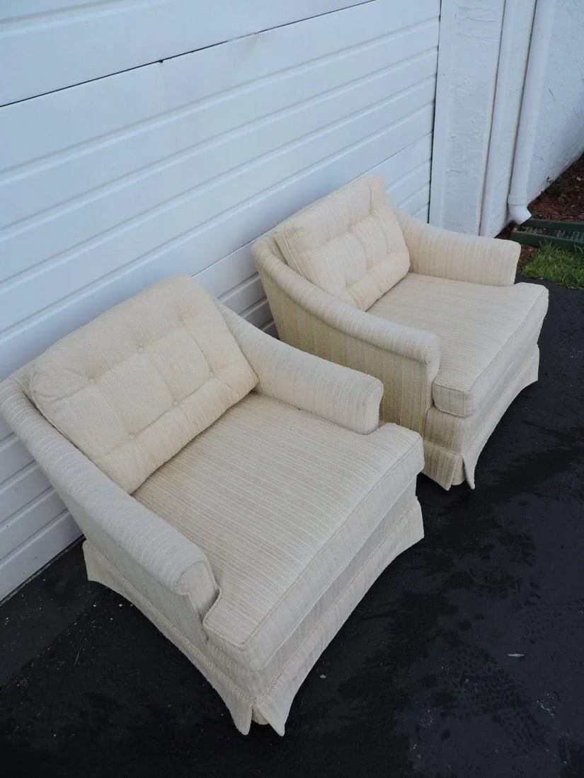 Mid Century Pair of Tufted Living Room Side by Side Chairs by Burdines - 3