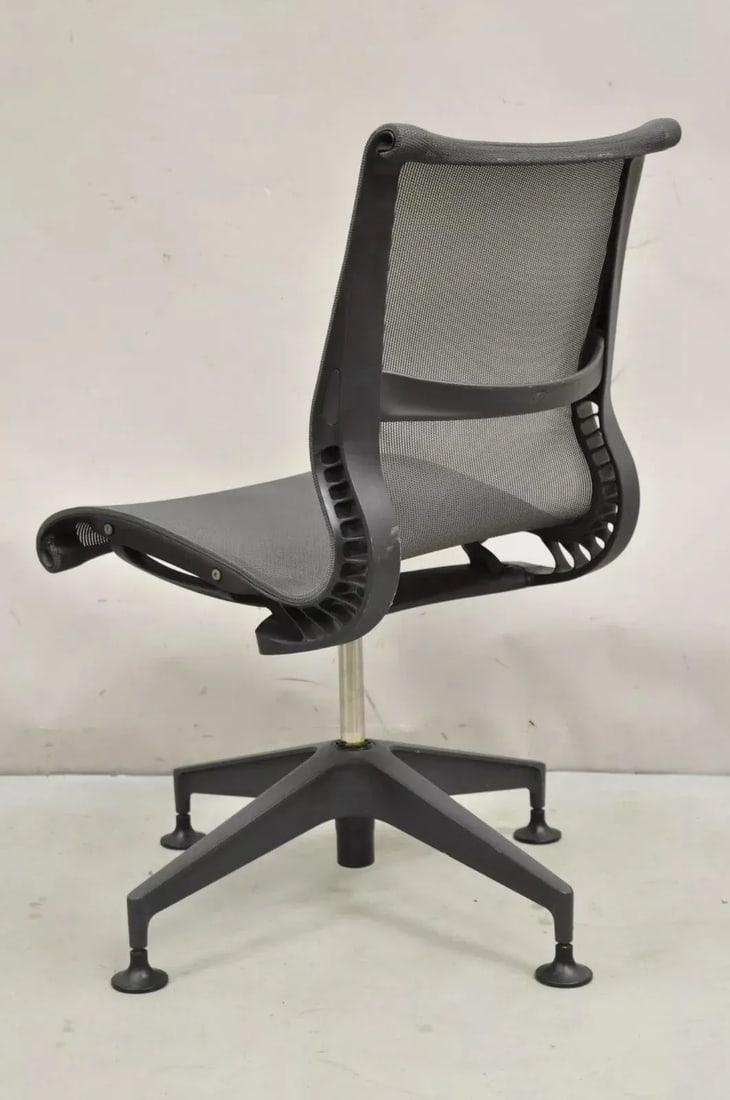 Herman Miller Setu Side Chair Metal Mesh Desk Office Swivel Chair - Single - 10