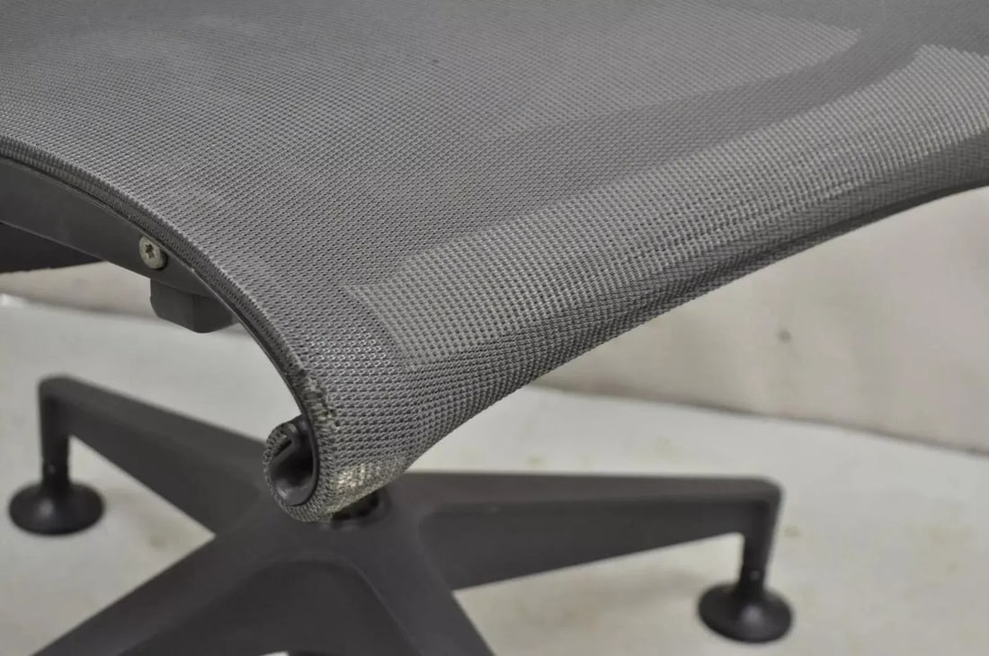 Herman Miller Setu Side Chair Metal Mesh Desk Office Swivel Chair - Single - 7